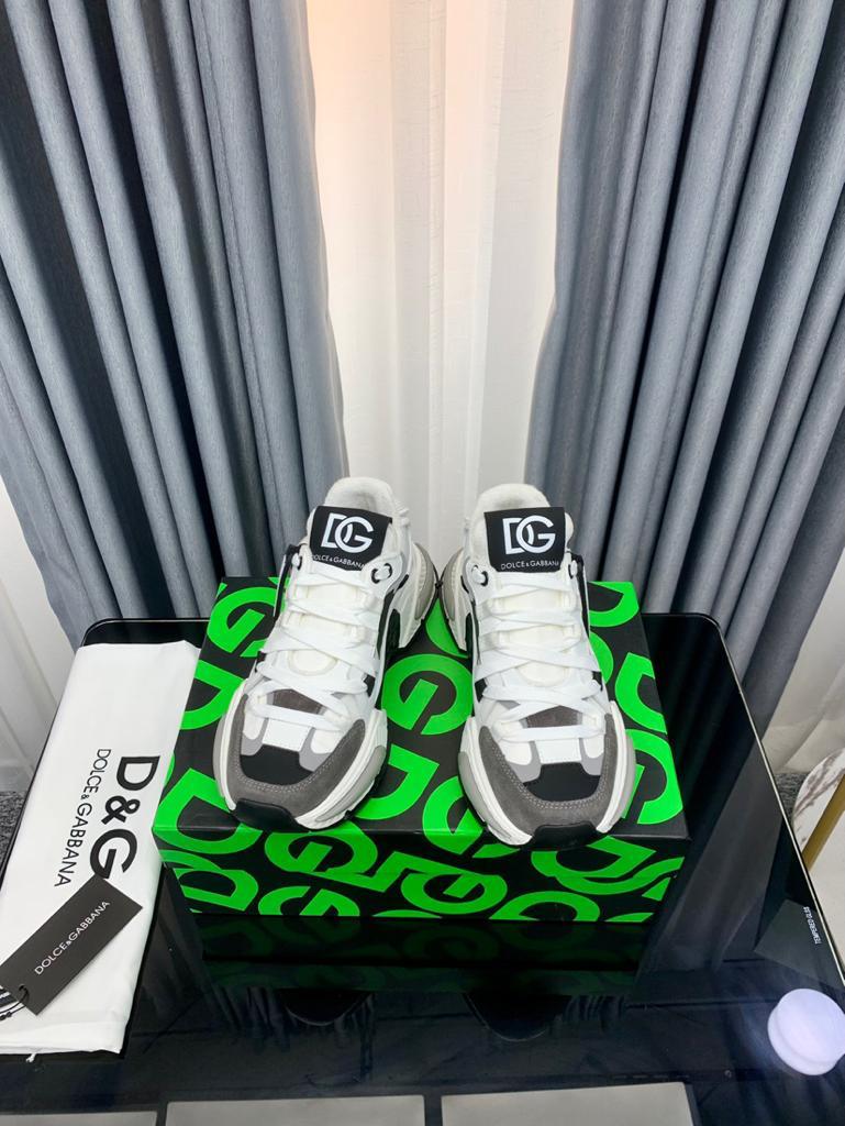 Dolce & Gabbana shoes 1 - vstockx