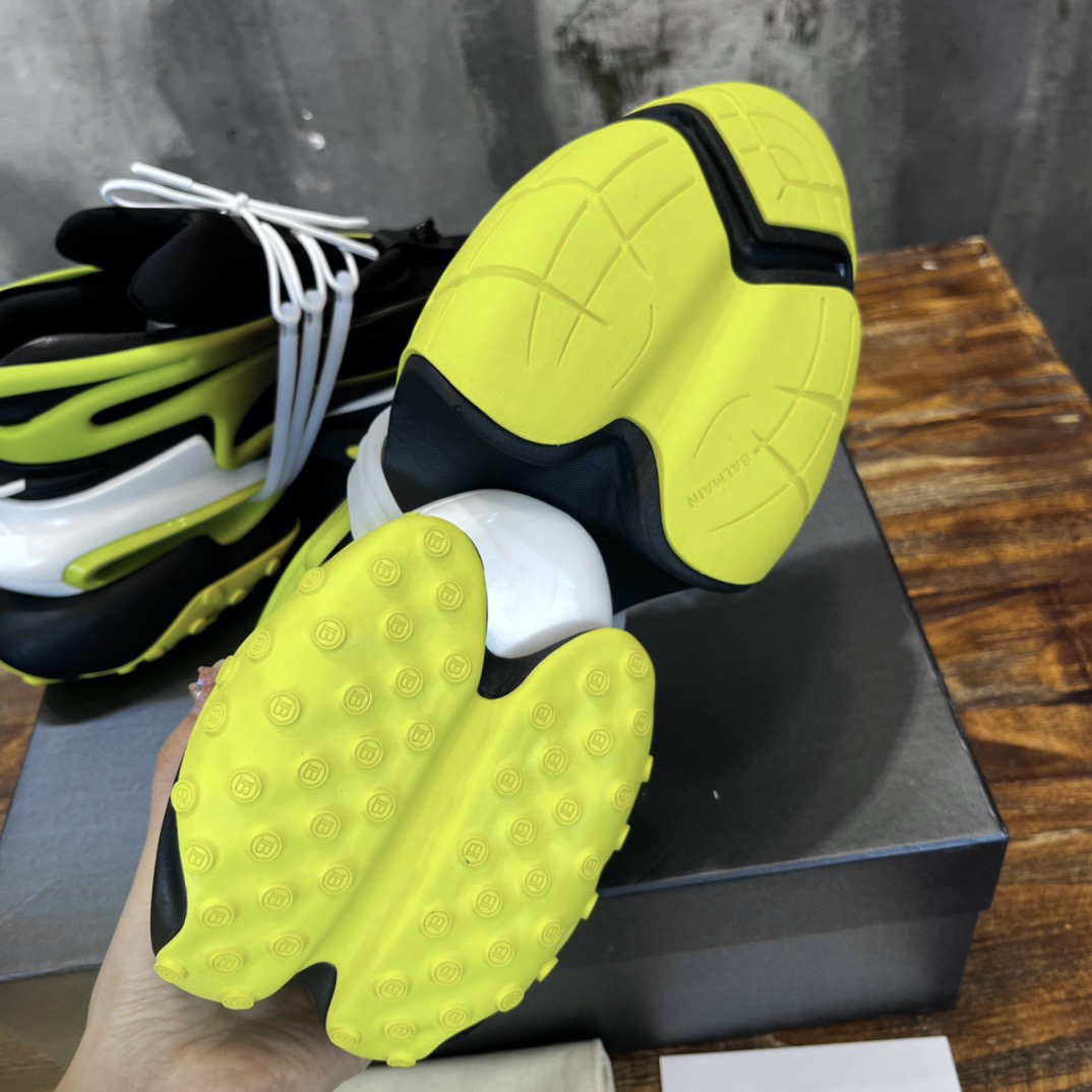 Balmain Unicorn Low-Top Black Yellow - vstockx