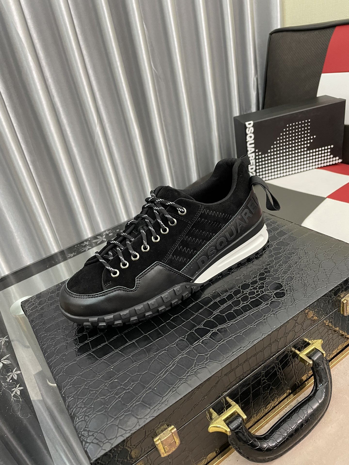DSQUARED2 sneaker 36 - vstockx