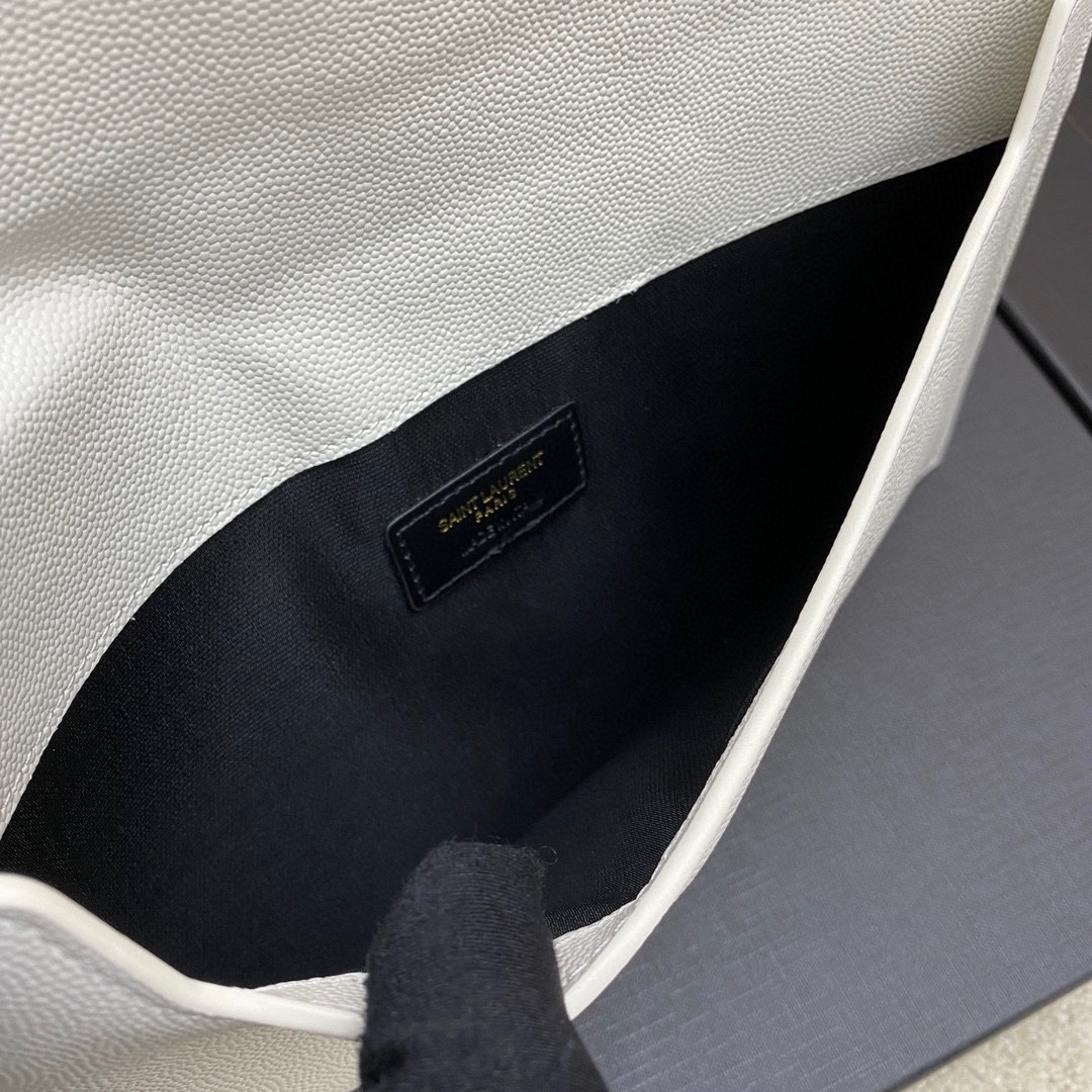 Handbags SAINT LAURENT 565739 size 27x16x2 cm - vstockx