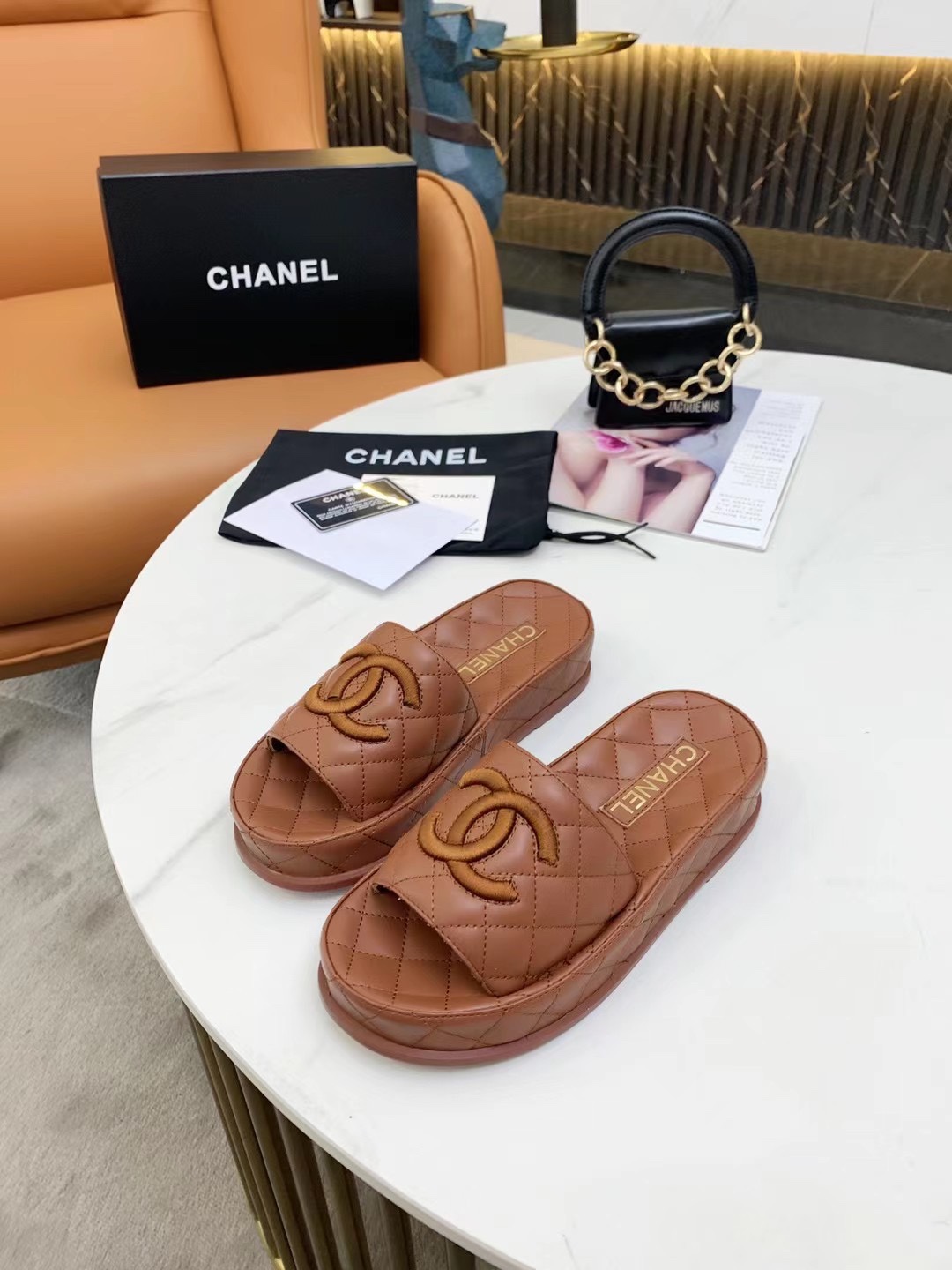 Chanel Slides 6 - vstockx