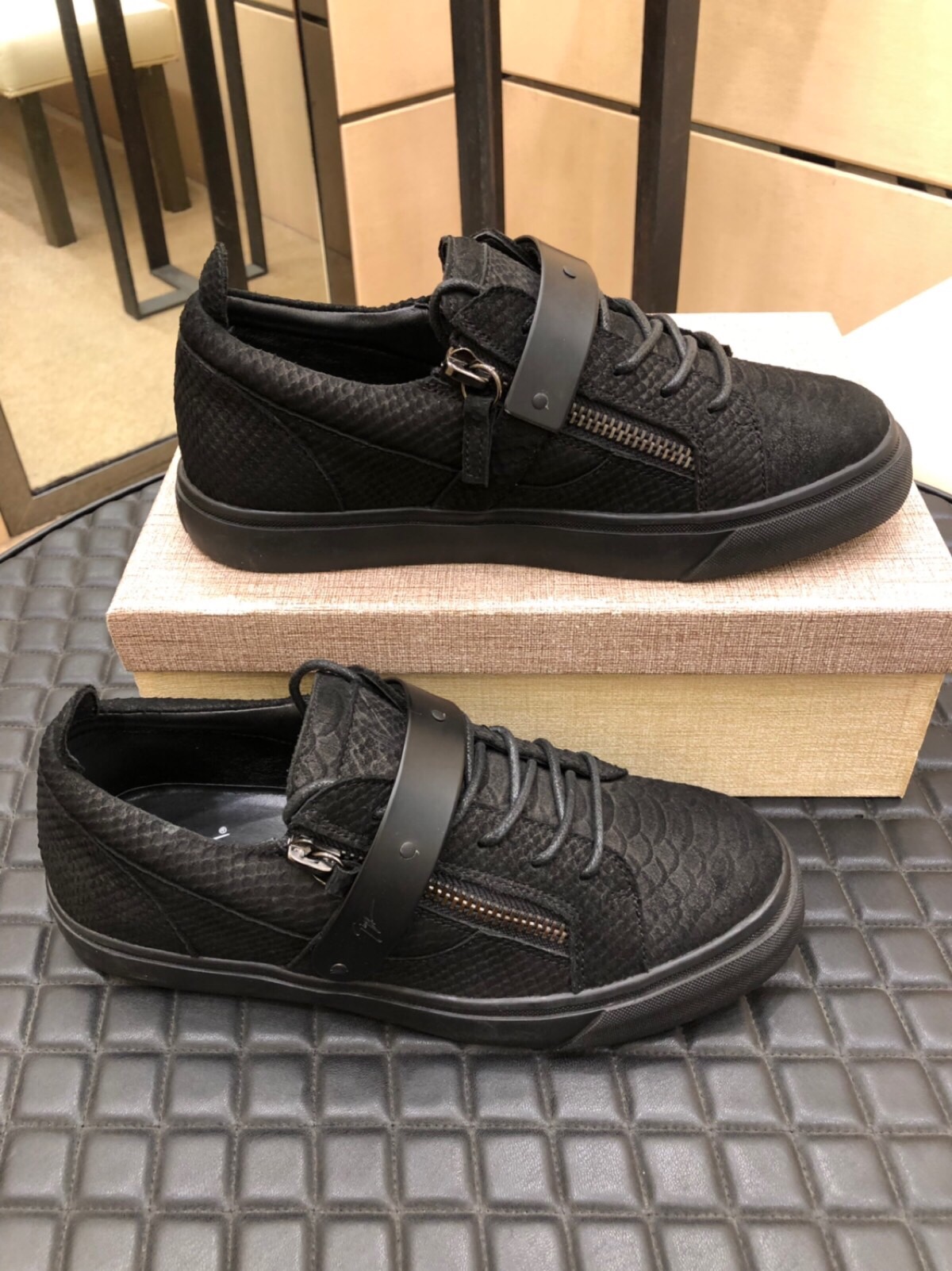 Giuseppe Zanotti Frankie Sneaker 12 - vstockx