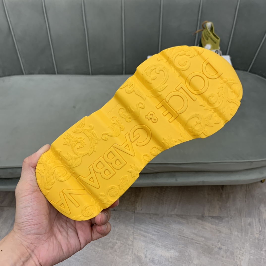 Dolce & Gabbana High-Tops chunky sneakers 4 - vstockx