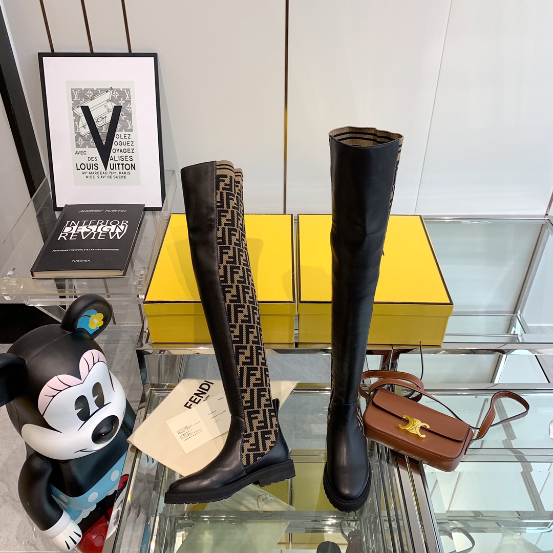 Fendi Boots 8 - vstockx