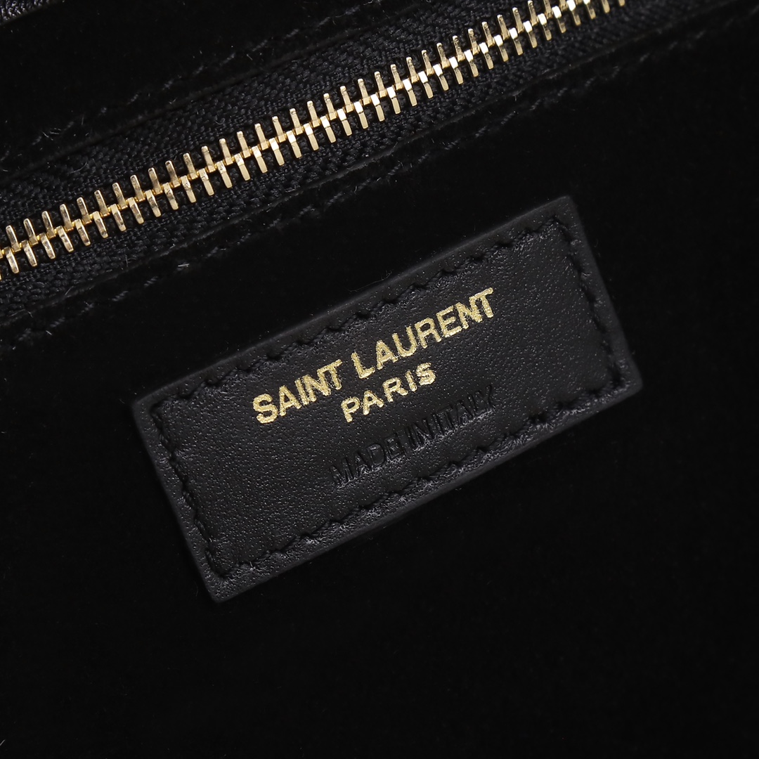Handbags SAINT LAURENT 657228 size 25X14X6 cm - vstockx