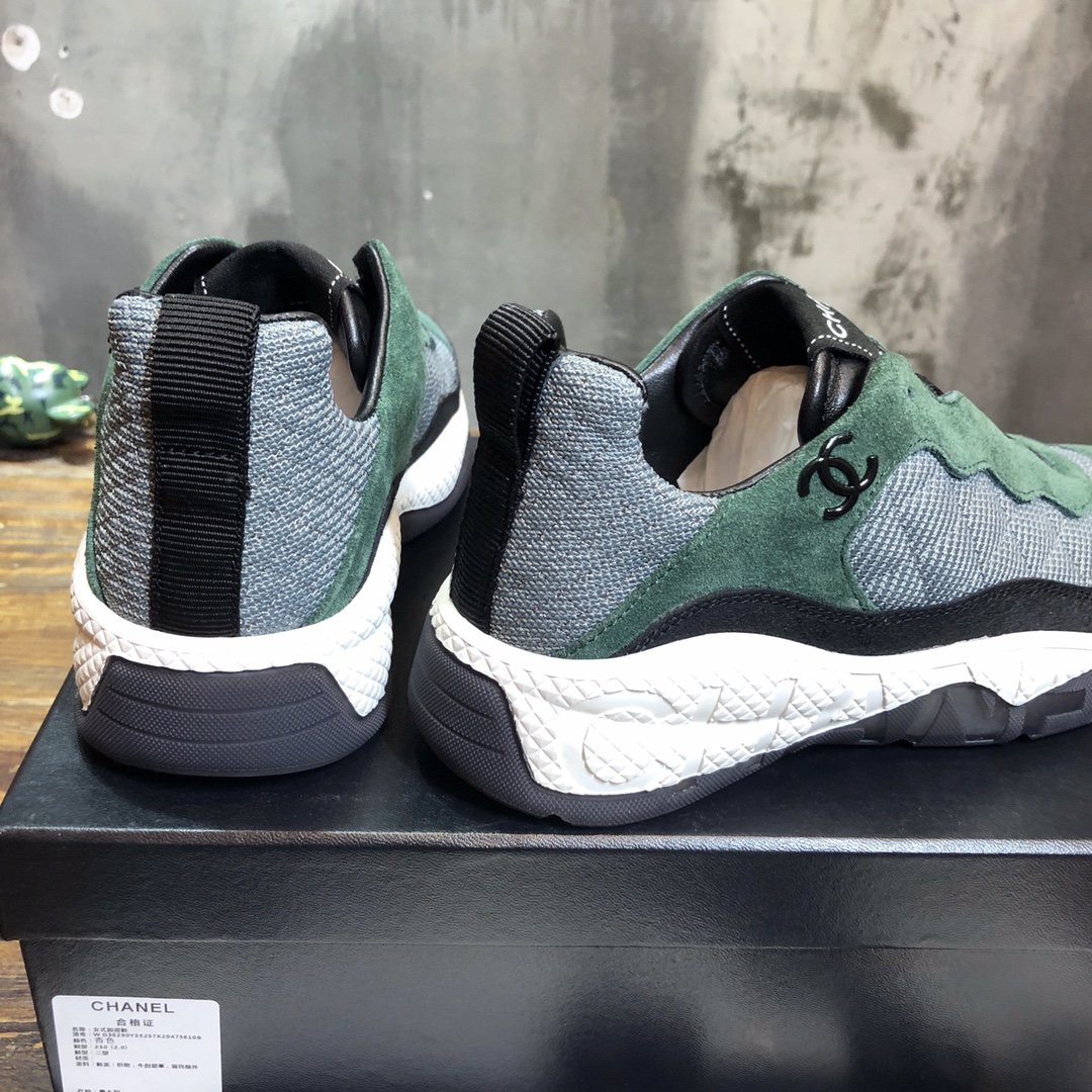 Chanel Fabric & Suede Calfskin Low Top Sneaker 22 - vstockx