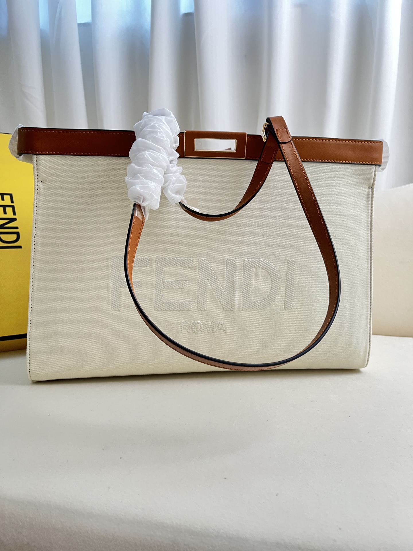 handbags FENDI 1819 size:40*12*29cm - vstockx