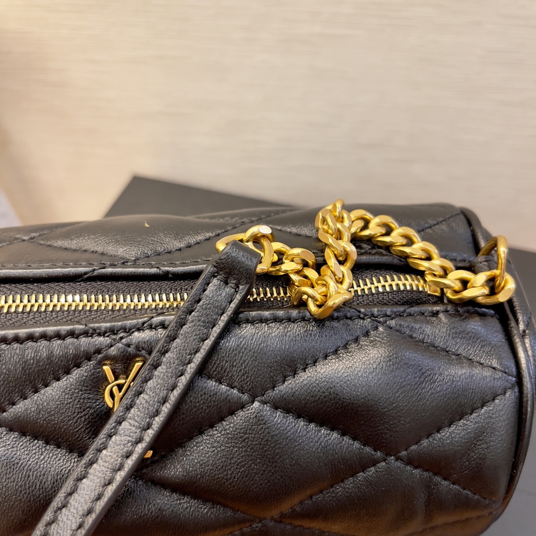 Handbags SAINT LAURENT 699703 size 20x10x10 cm - vstockx