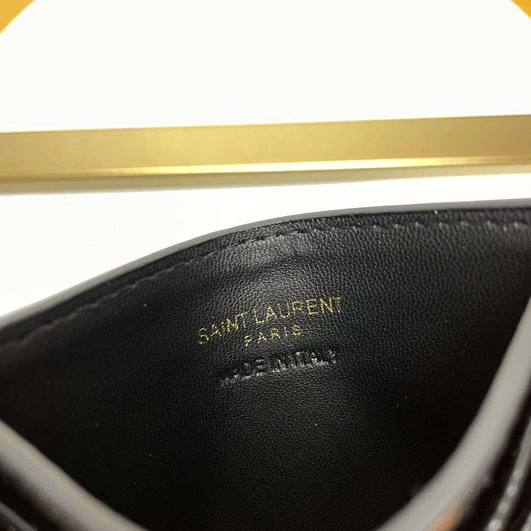 Handbags SAINT LAURENT 423291 size 10x7.5x0.5 cm - vstockx