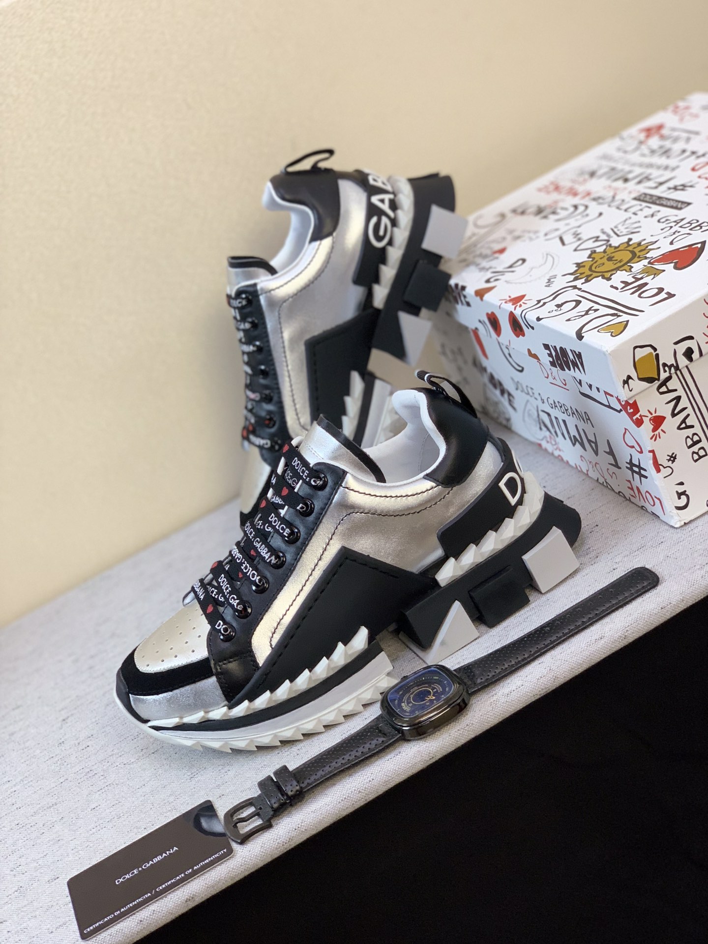 Dolce & Gabbana Low Tops Sneakers 34 - vstockx