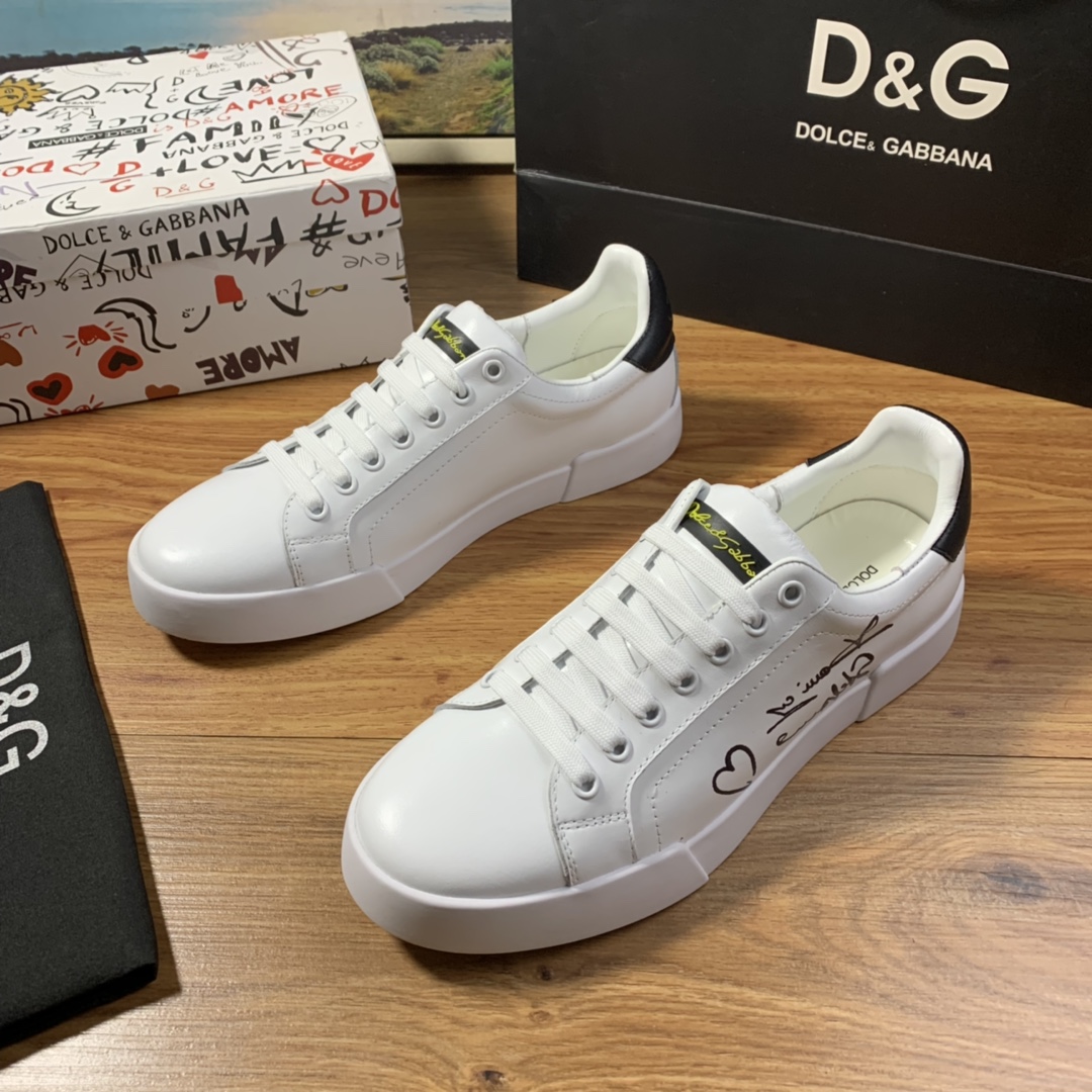 Dolce & Gabbana Low Tops Sneakers 128 - vstockx