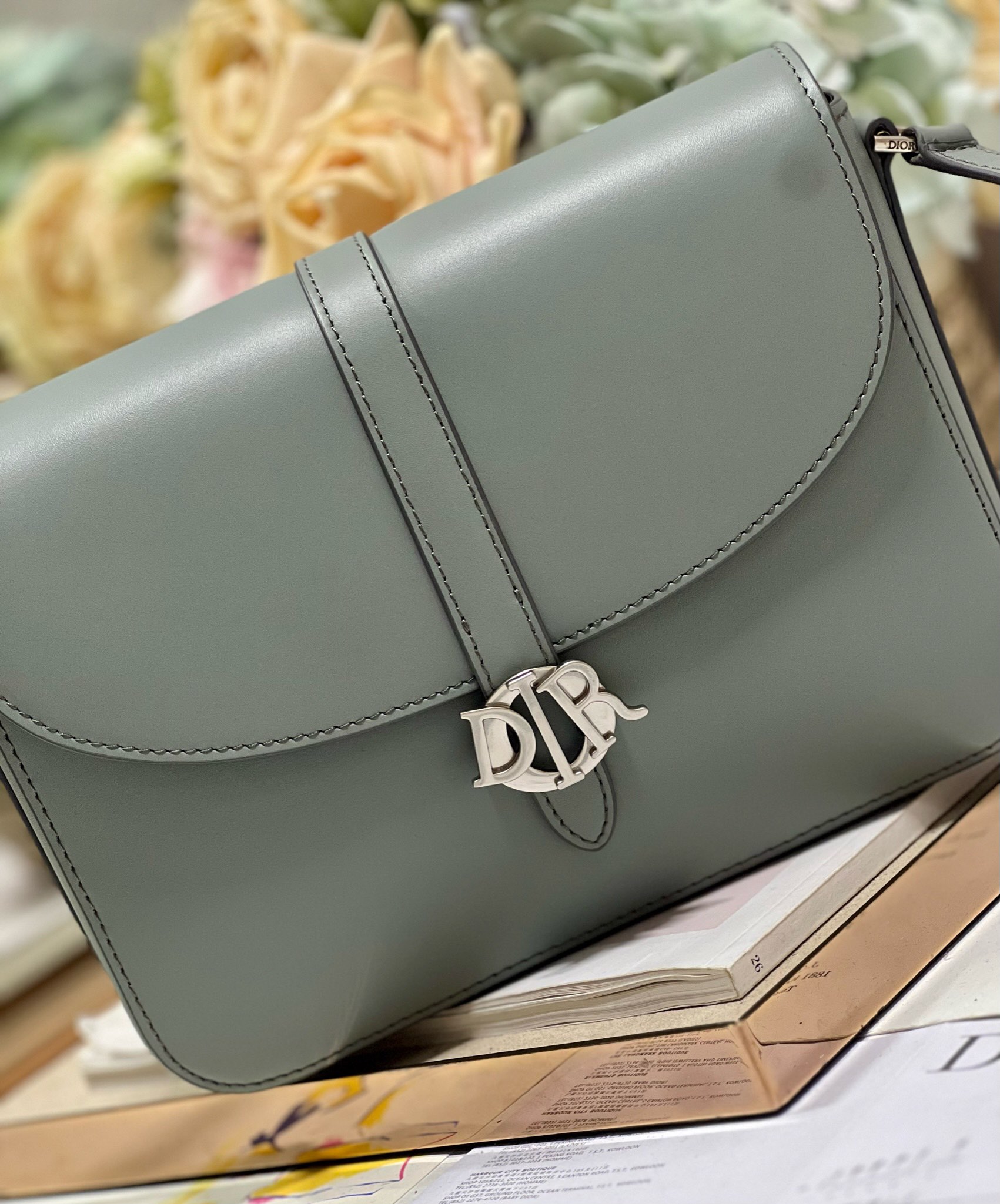 Handbags Dior M24 051 size  23.5*17*6.5 cm - vstockx