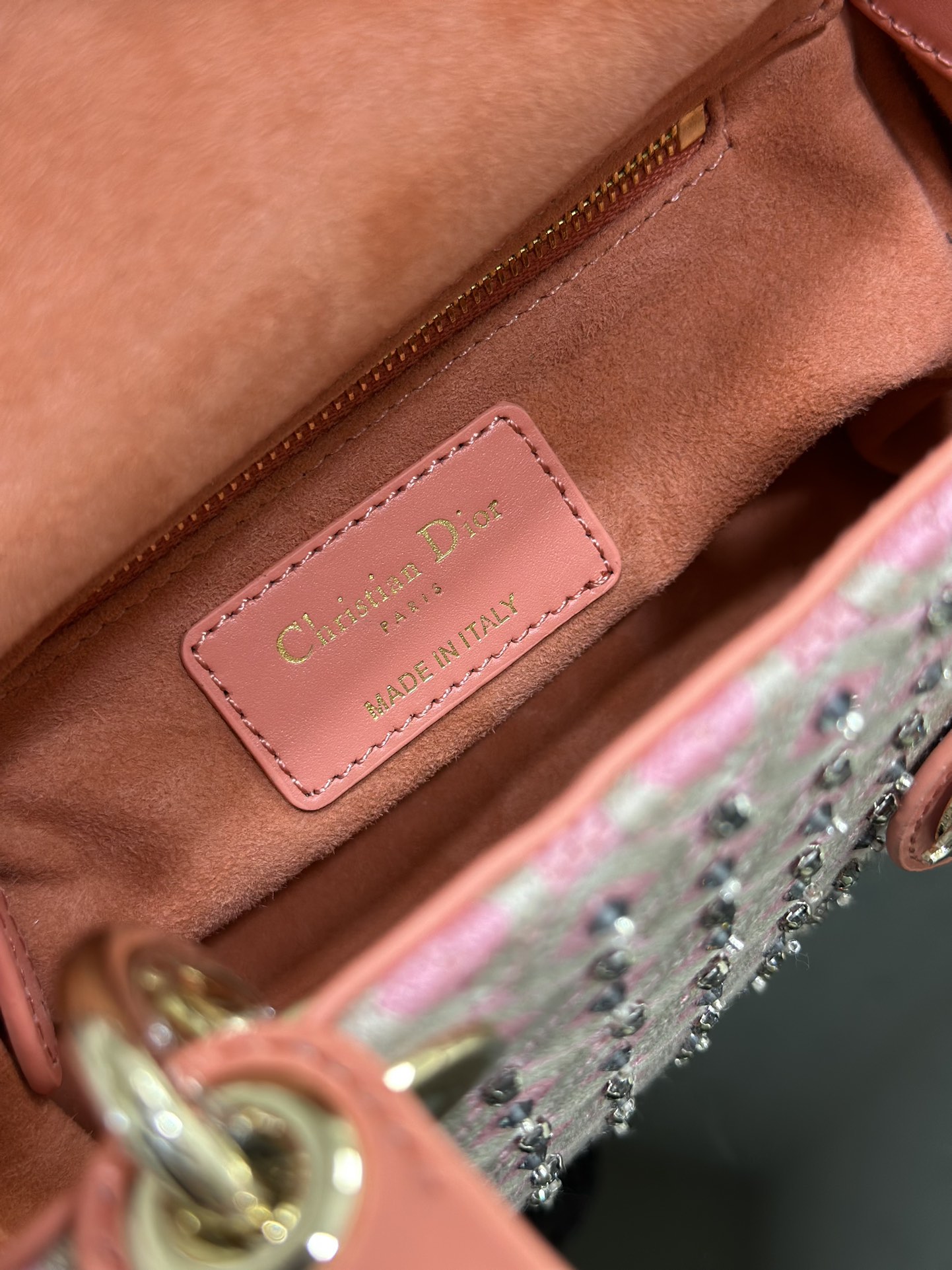 Handbag Dior M0505 size 17 x 15 x 7 cm - vstockx