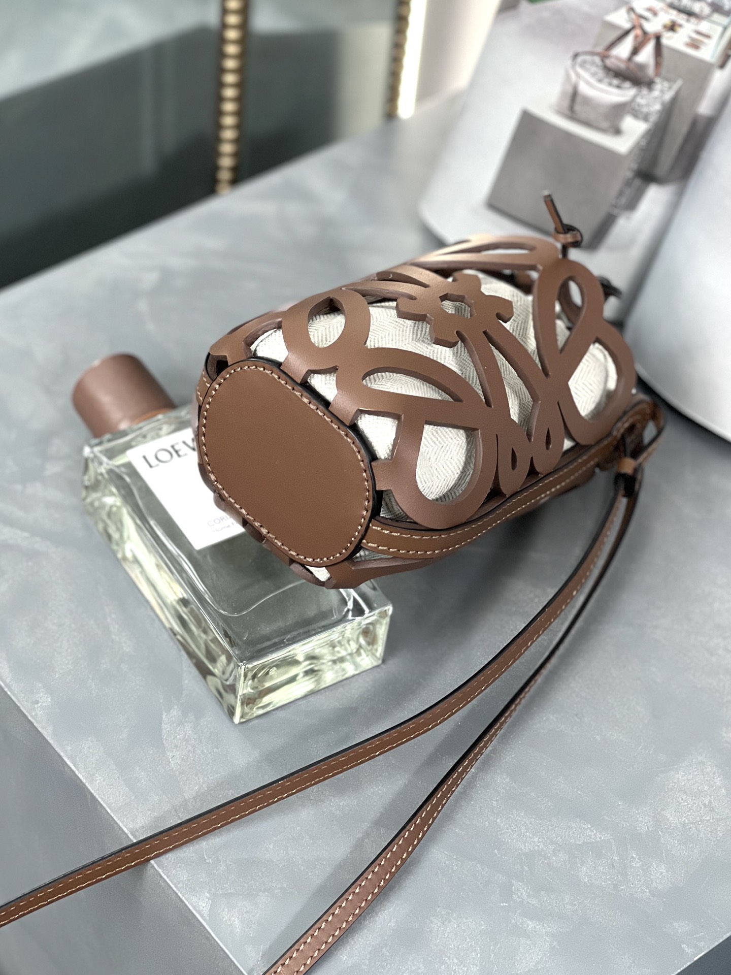 Handbags LOEWE  size:21-12-7 cm - vstockx