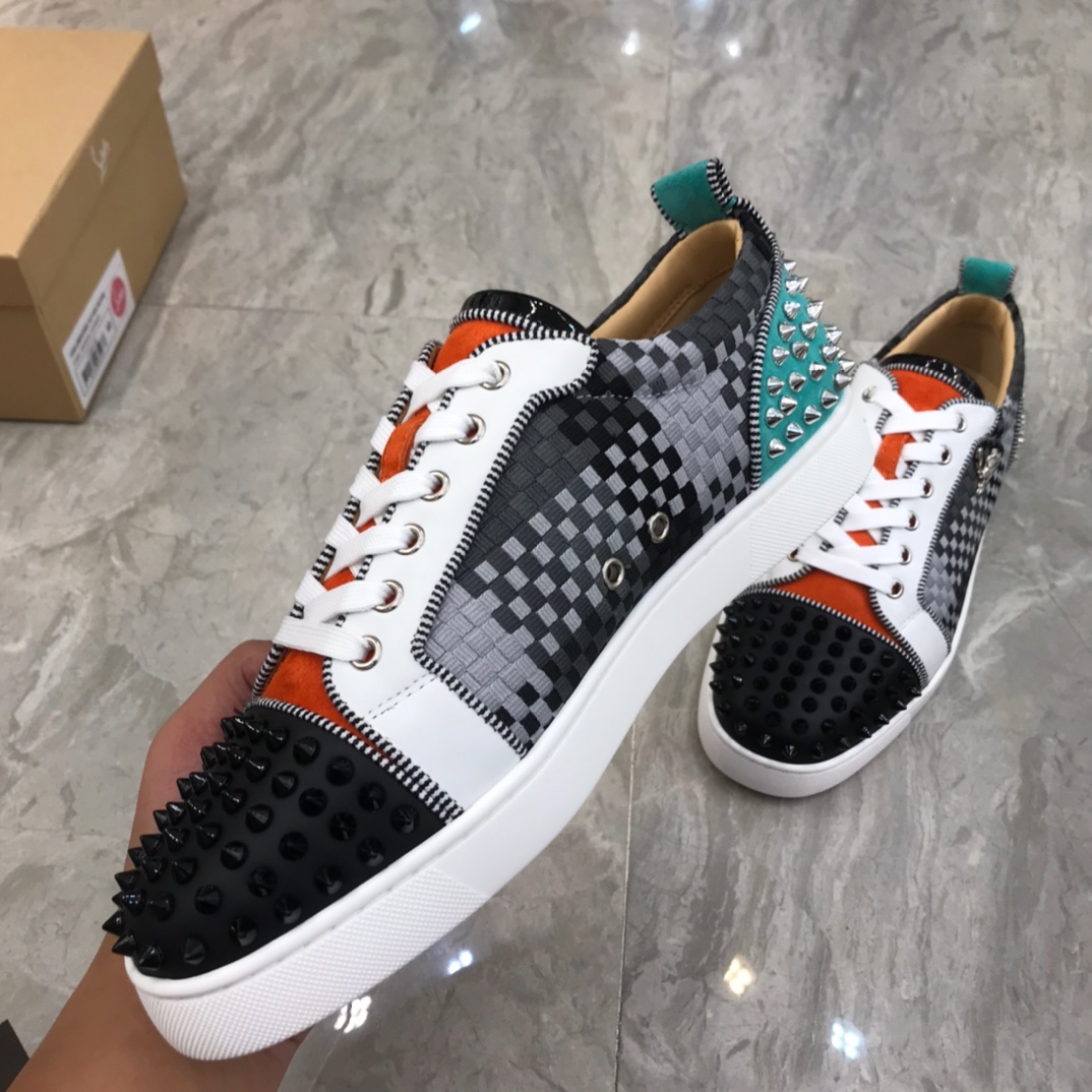 Christian Louboutin Louis Junior Spikes Orlato Flat Sneakers 56 - vstockx