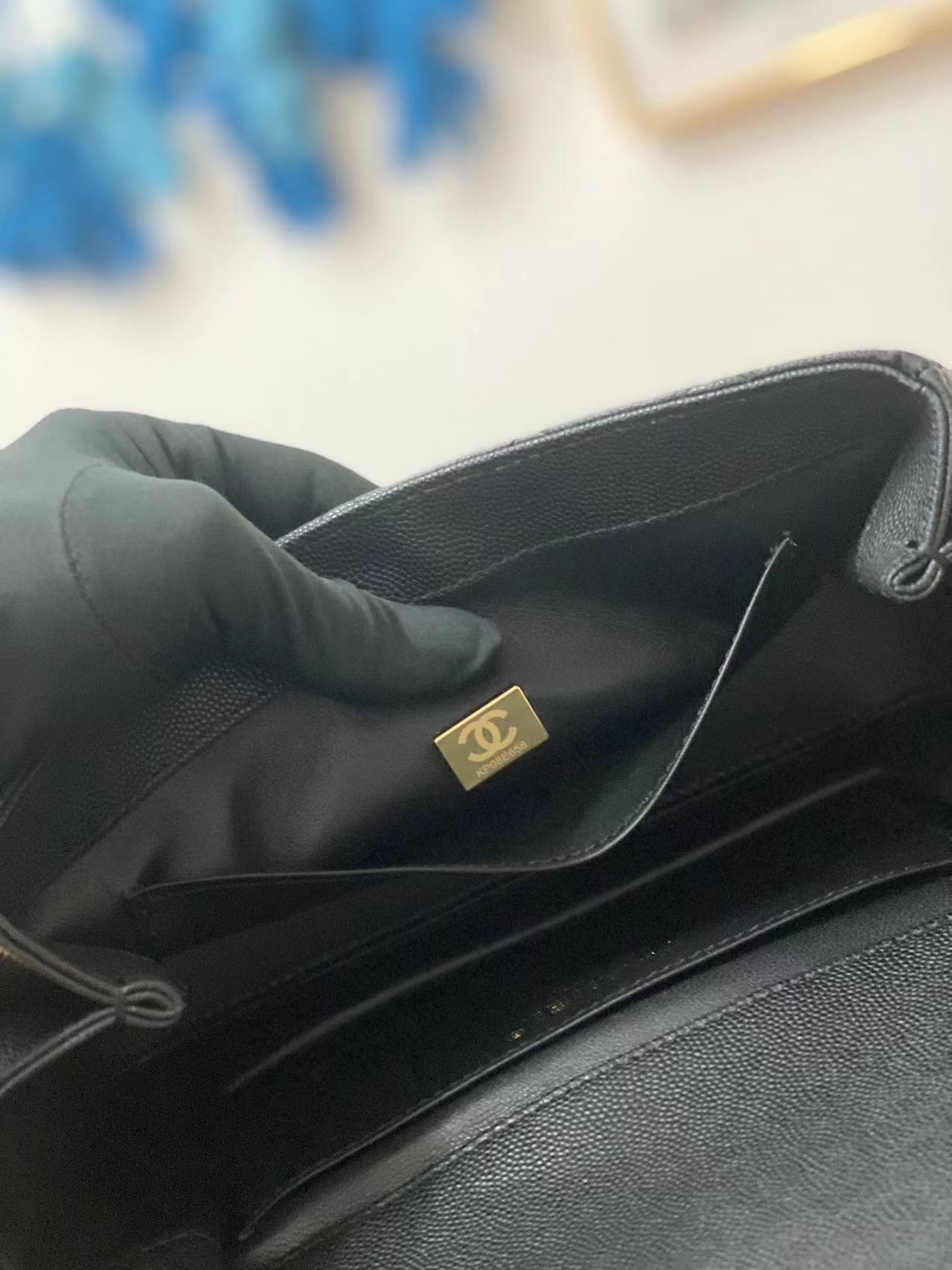 Handbag Chanel 3633 size 16*23*11.5 cm - vstockx