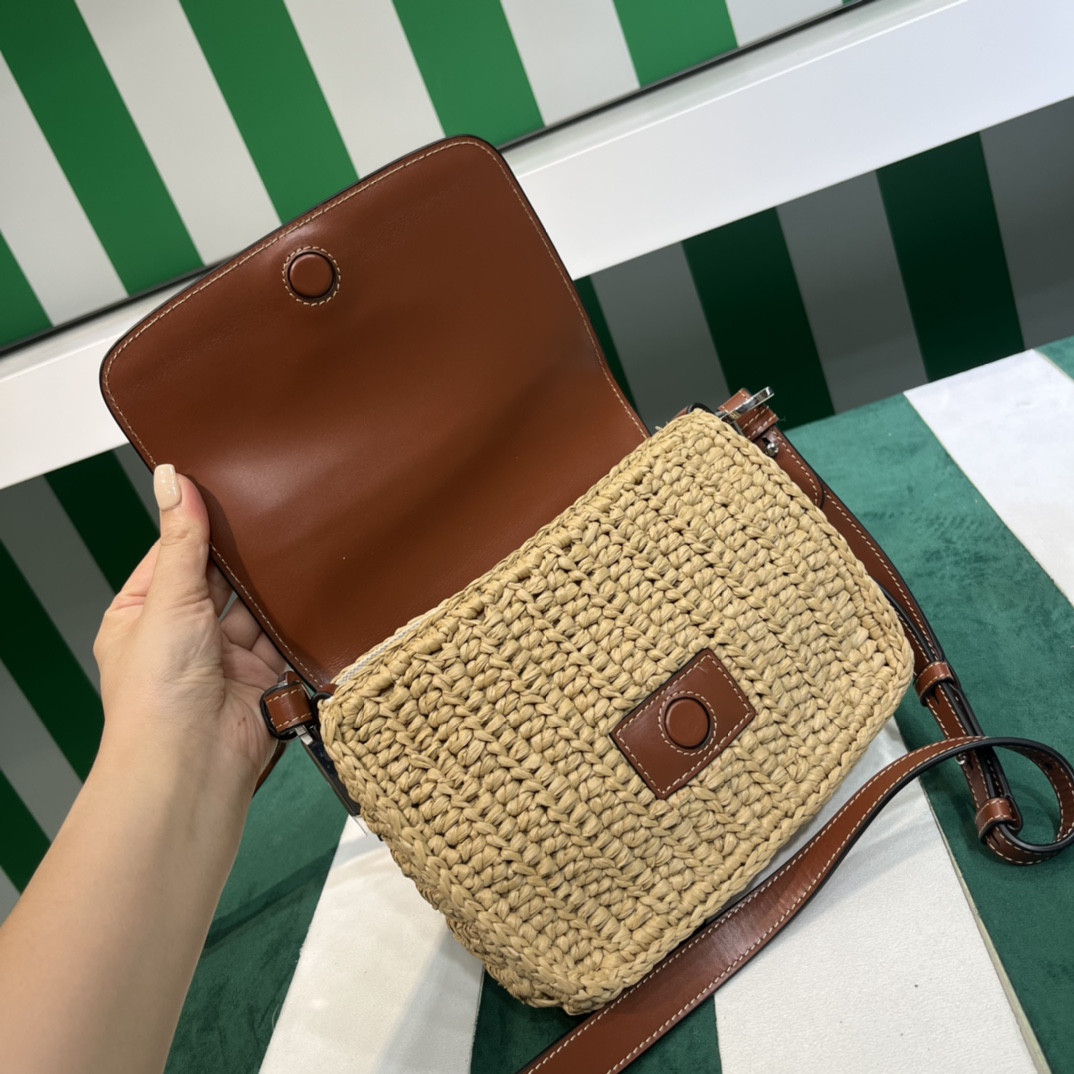 Handbags Prada 1BD243 size:20*6.5*15 cm - vstockx