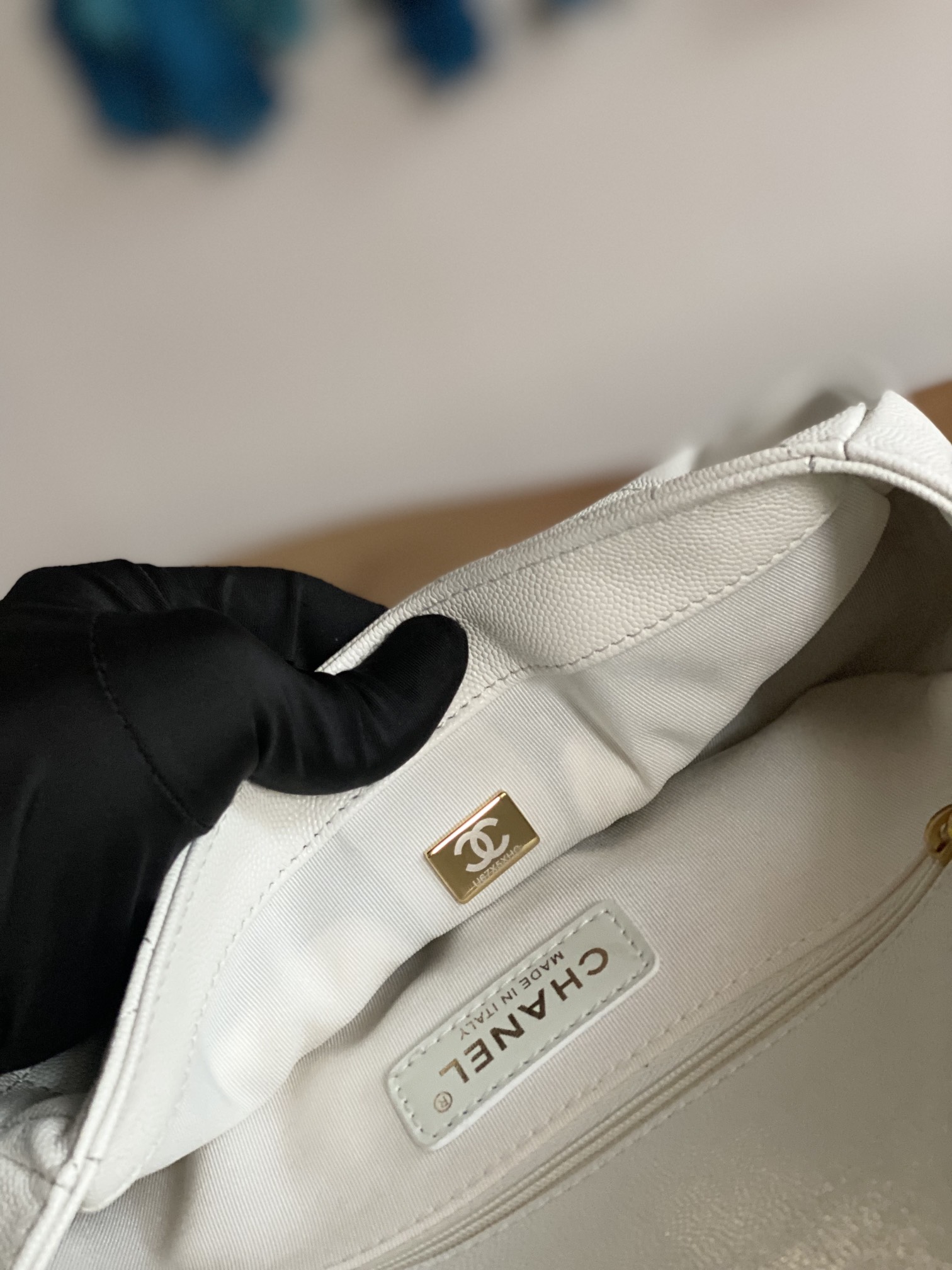 Handbag Chanel AS3777 size 16x24x8 cm - vstockx