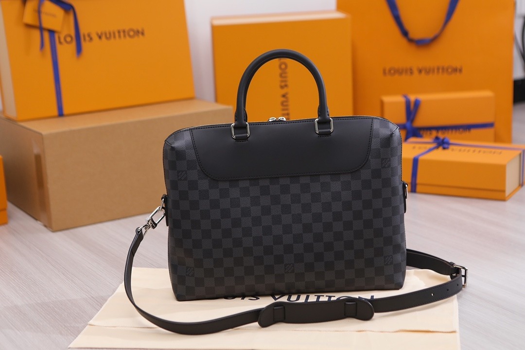 handbag Louis Vuitton N48260 size 37*28*6 - vstockx