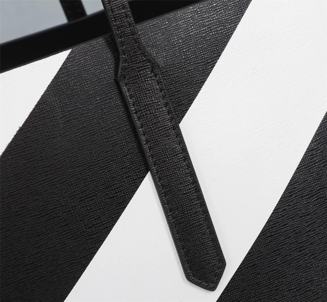 handbags OFF-White 505  6443870  size:32*25*15cm - vstockx