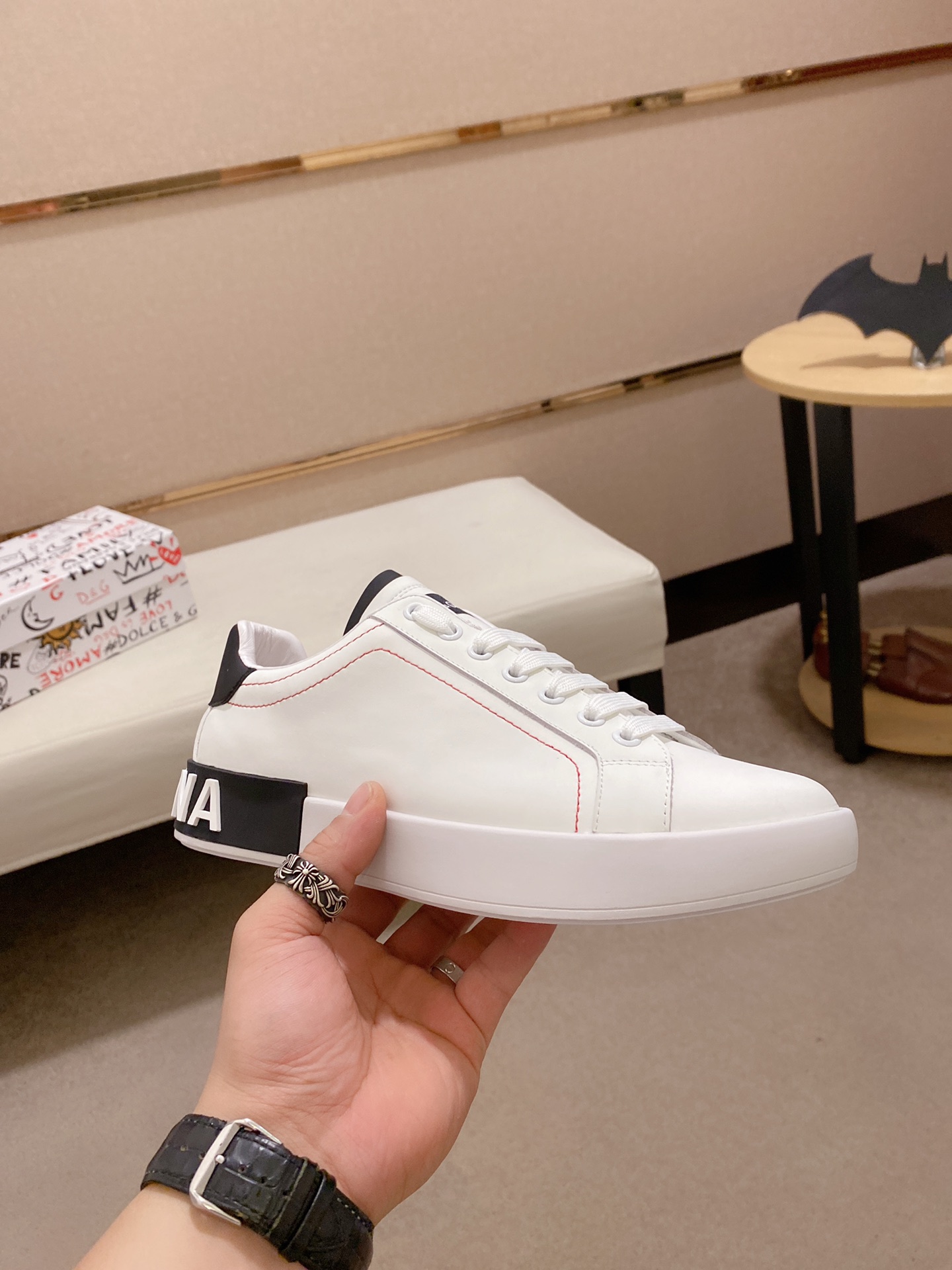 Dolce & Gabbana Low Tops Sneakers 105 - vstockx