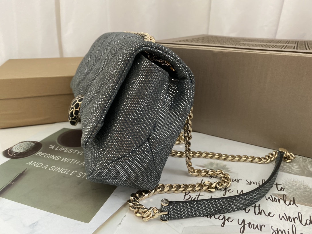 Handbags Bvlgari 28799391200 size:22.5*15*10 cm - vstockx