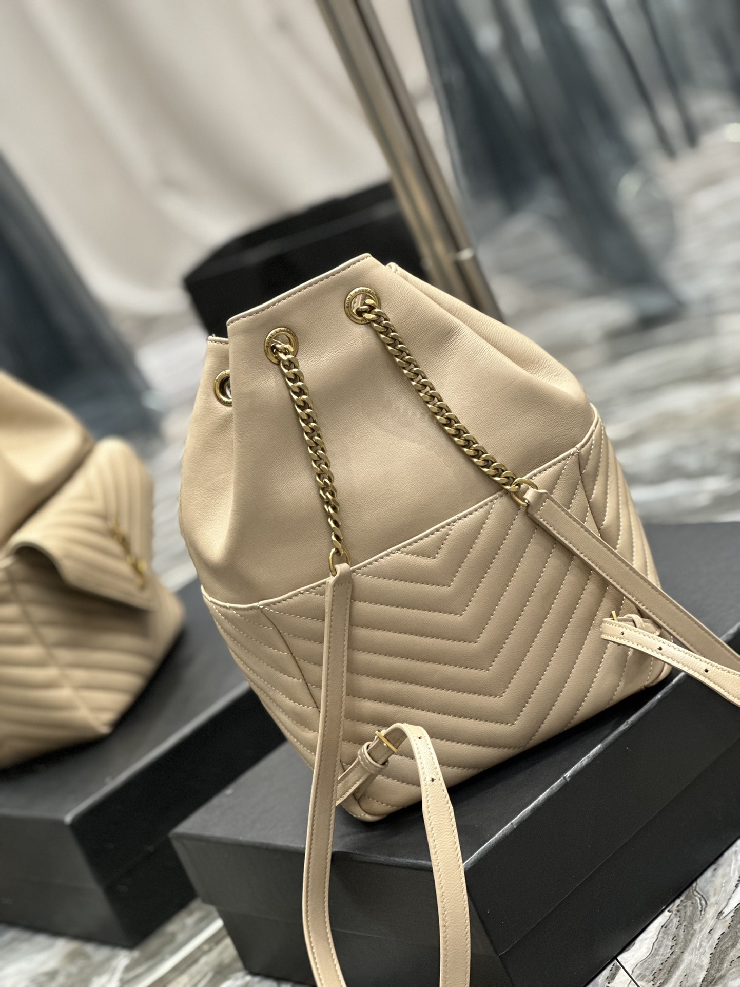 Handbags SAINT LAURENT 672609 size 22  29  15 cm - vstockx