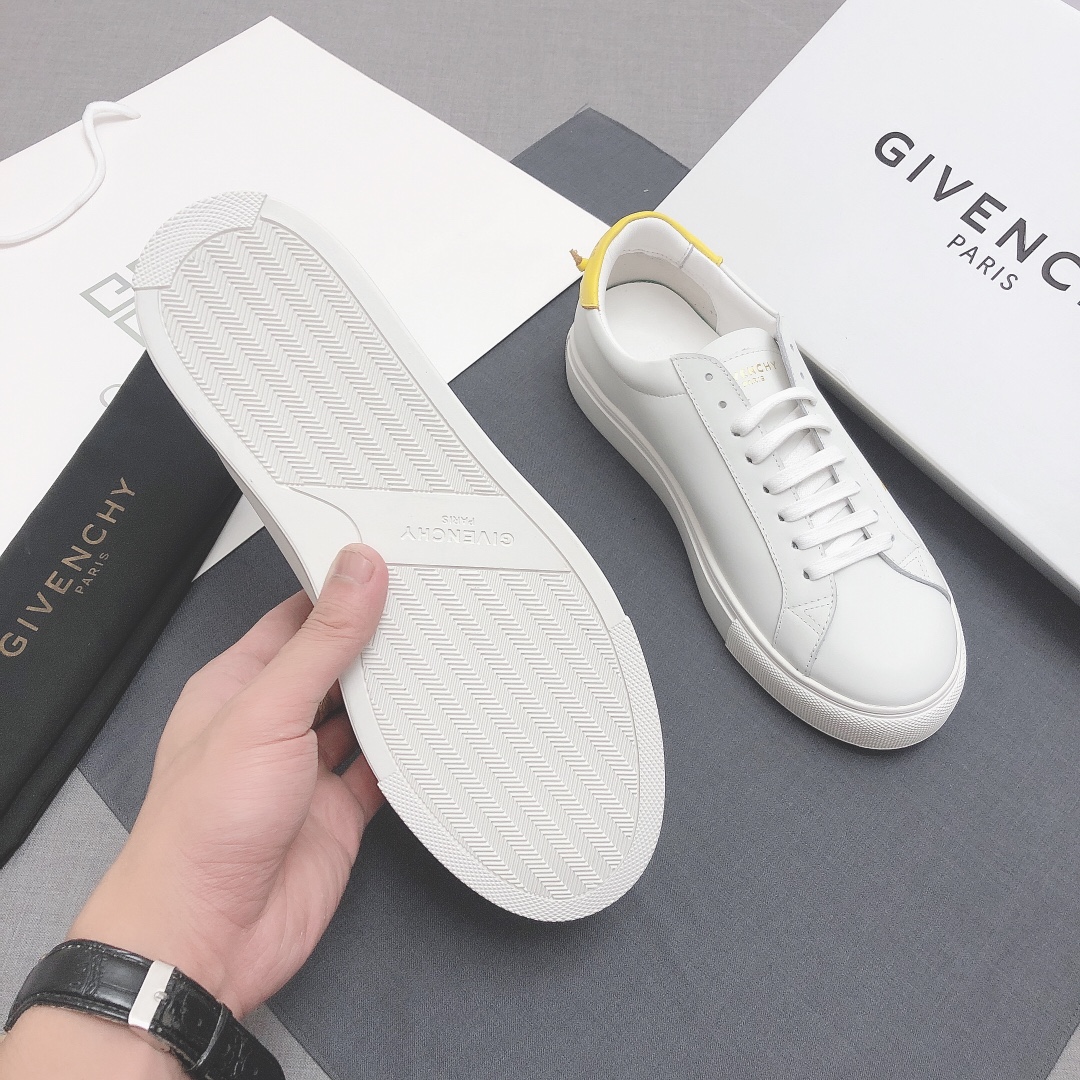 Givenchy Urban Street Logo-print Leather Sneakers 49 - vstockx