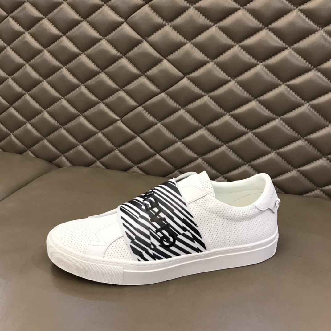 Givenchy Urban Street Logo-print Leather Sneakers 3 - vstockx