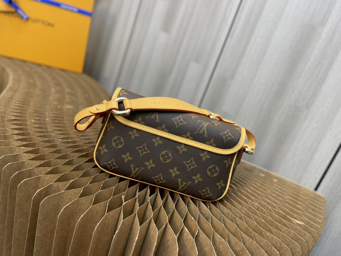 Handbag Louis Vuitton M40078 size 22.5  13  8 CM - vstockx