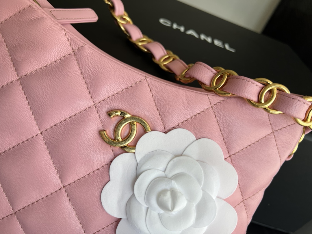Handbag Chanel size 17.5cm24cm6 cm - vstockx
