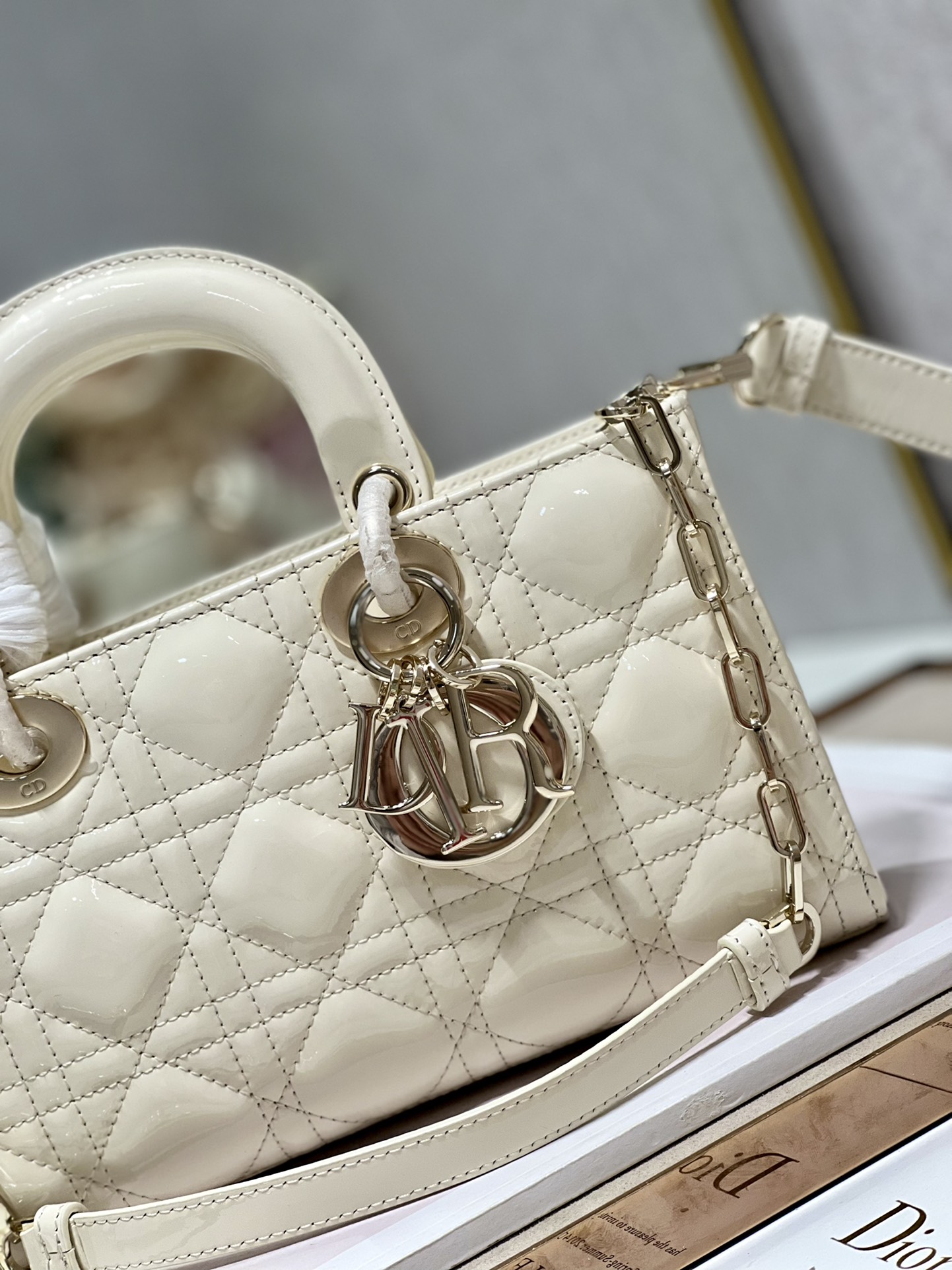 Handbag Dior 0540 size 26*6*14 cm - vstockx