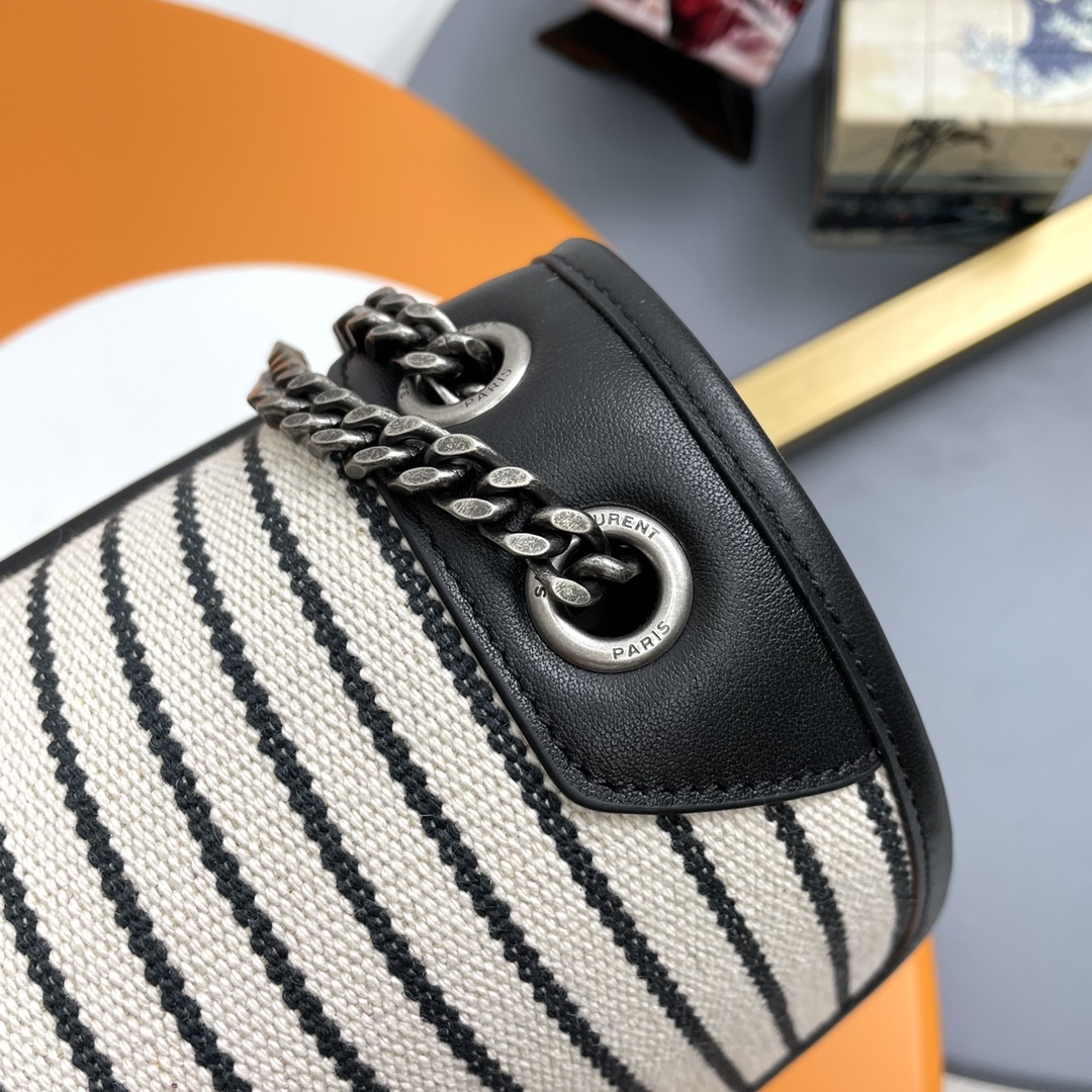 Handbags SAINT LAURENT 533037 size 22  16.5  12 cm - vstockx