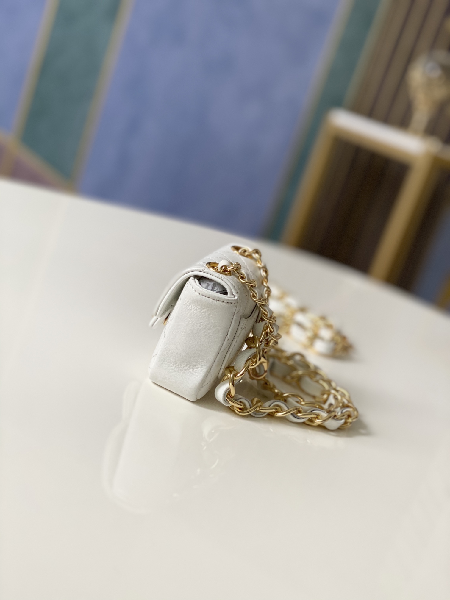 Handbag Chanel 2080 size 9.8.3 cm - vstockx