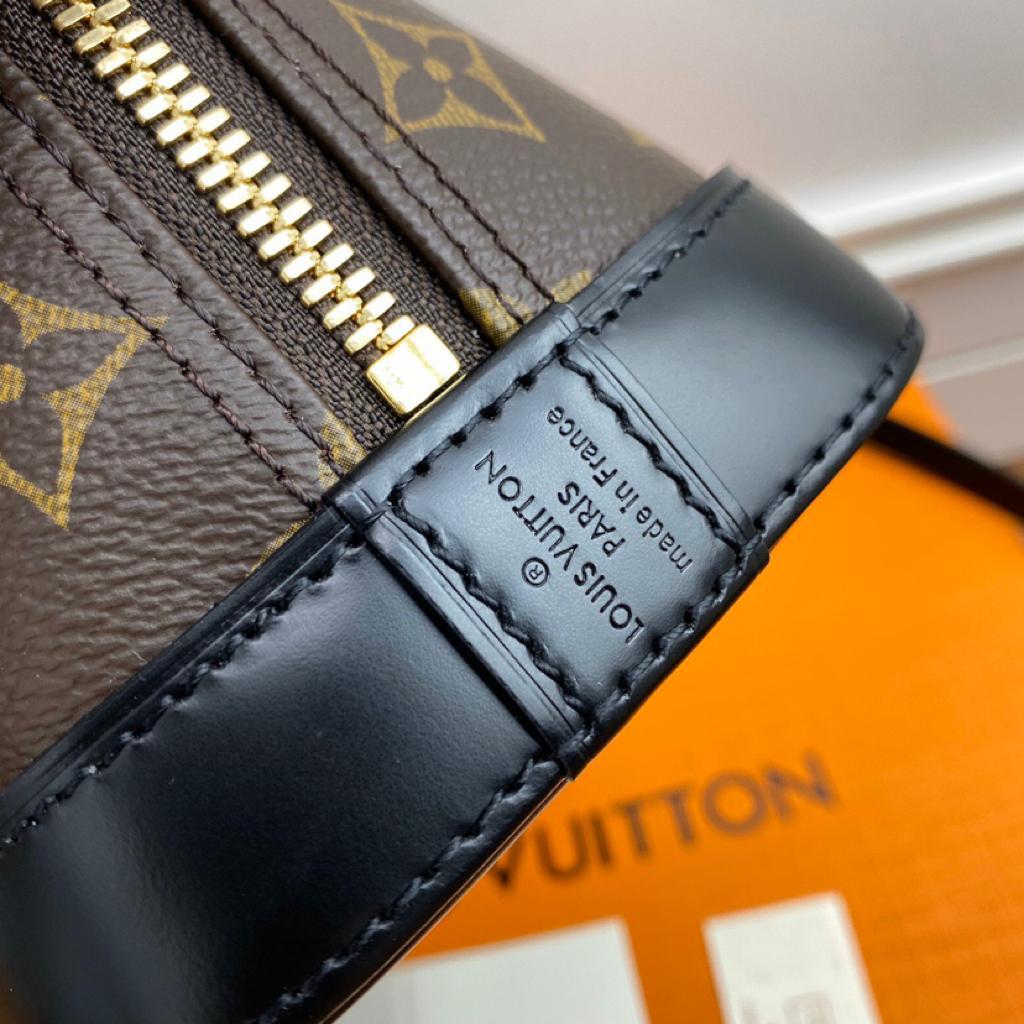 Handbag Louis Vuitton M53152 size 25*19*2cm Black - vstockx