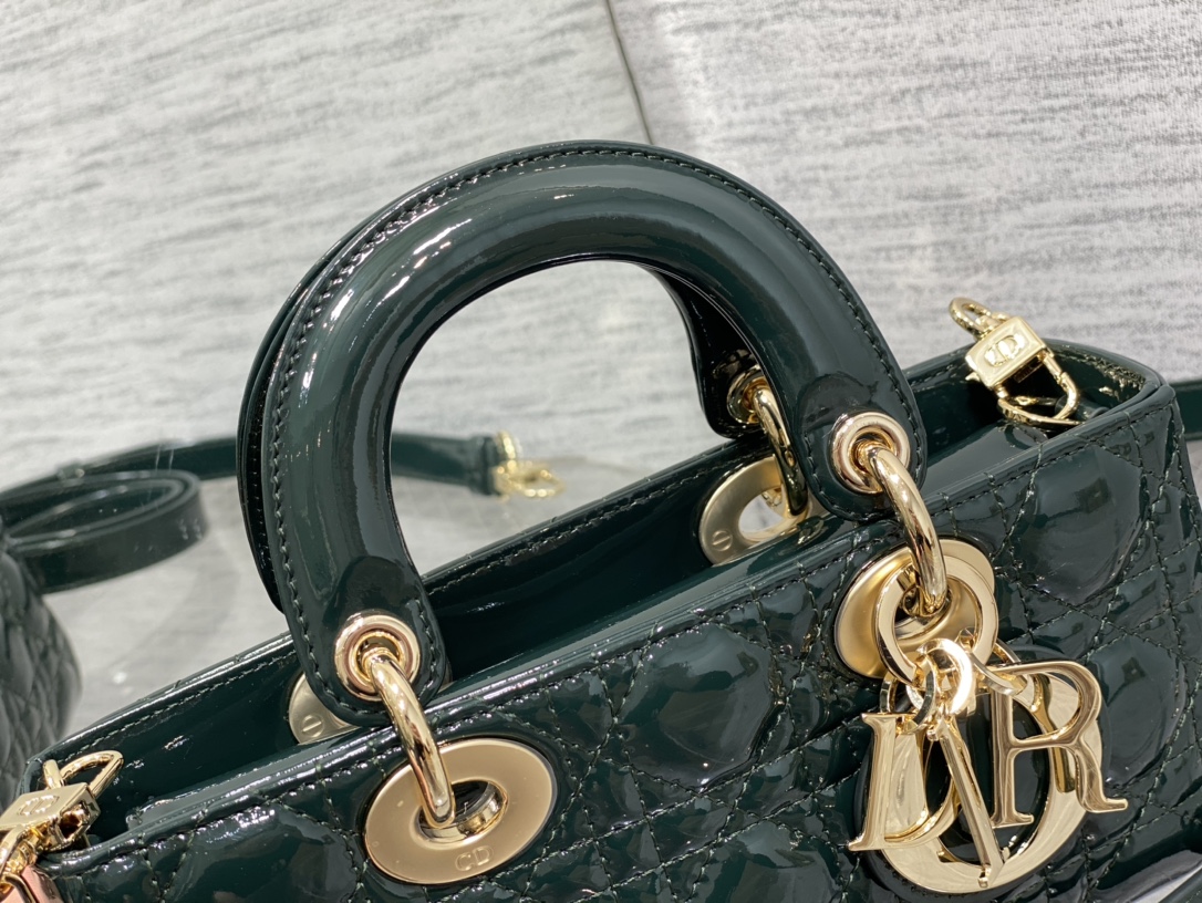 Handbag Dior size 22*6*12 cm - vstockx