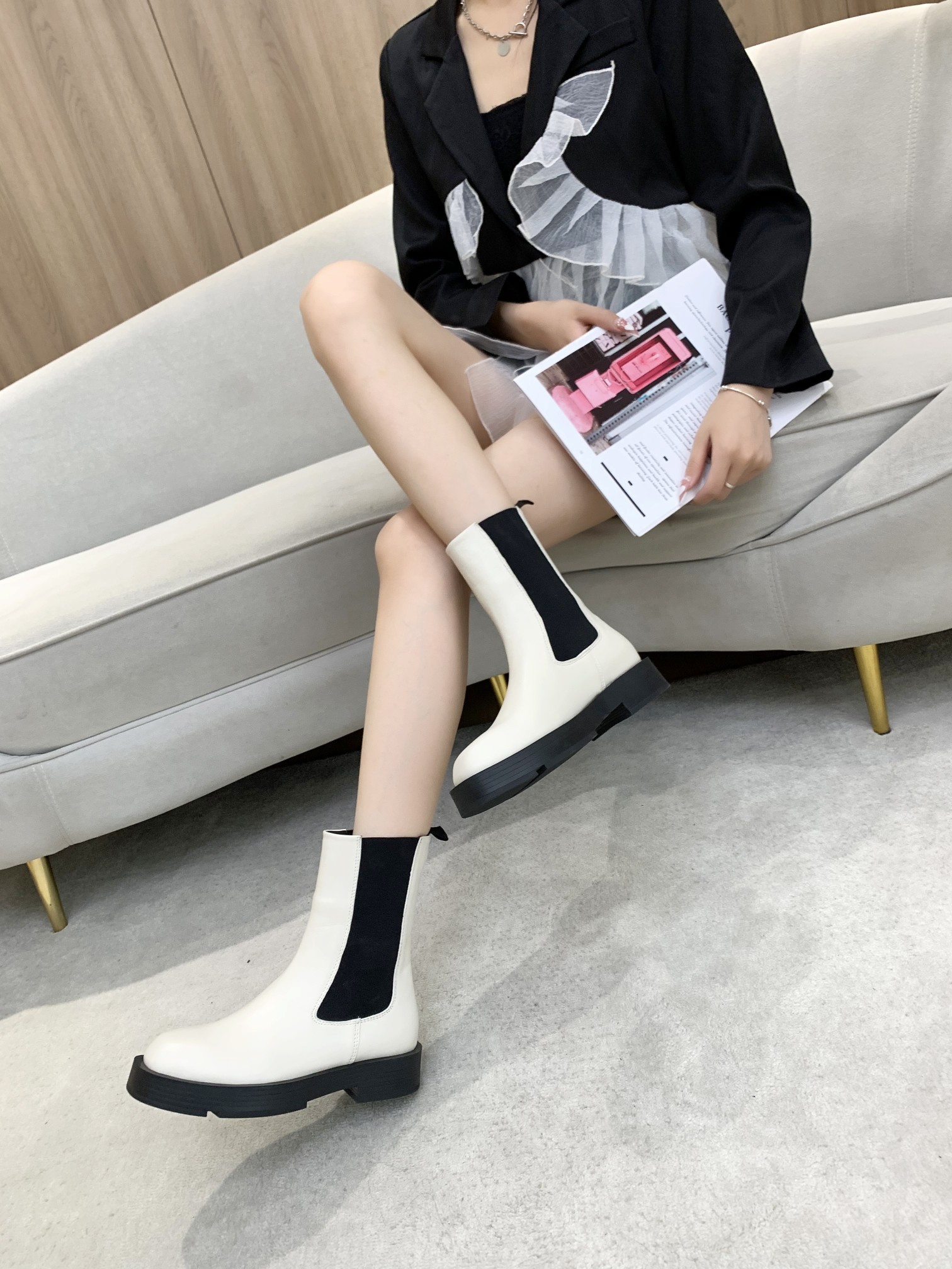 Givenchy Boots 25 - vstockx