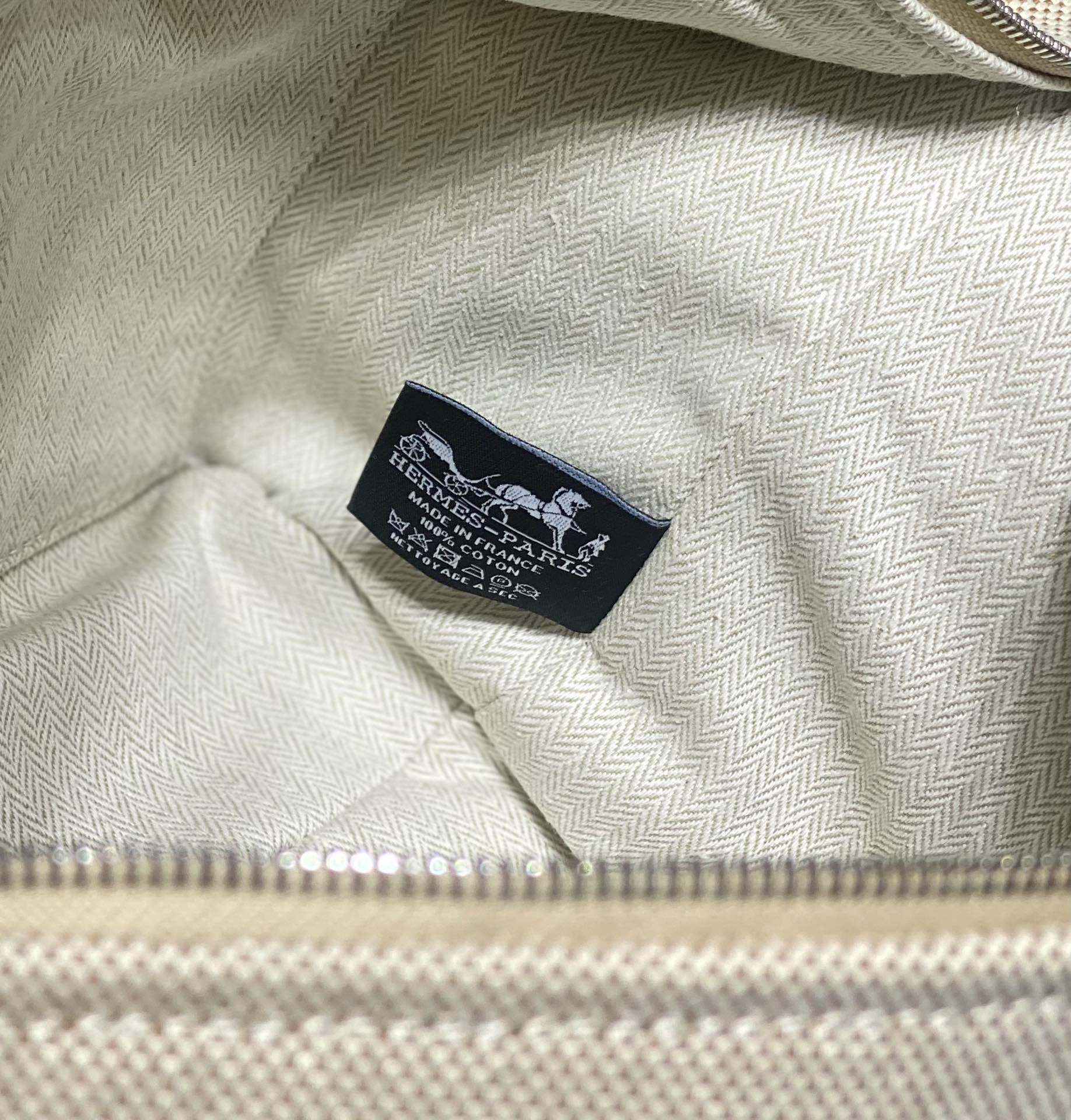 Handbags Hermes  -- size:25*21*14 cm - vstockx