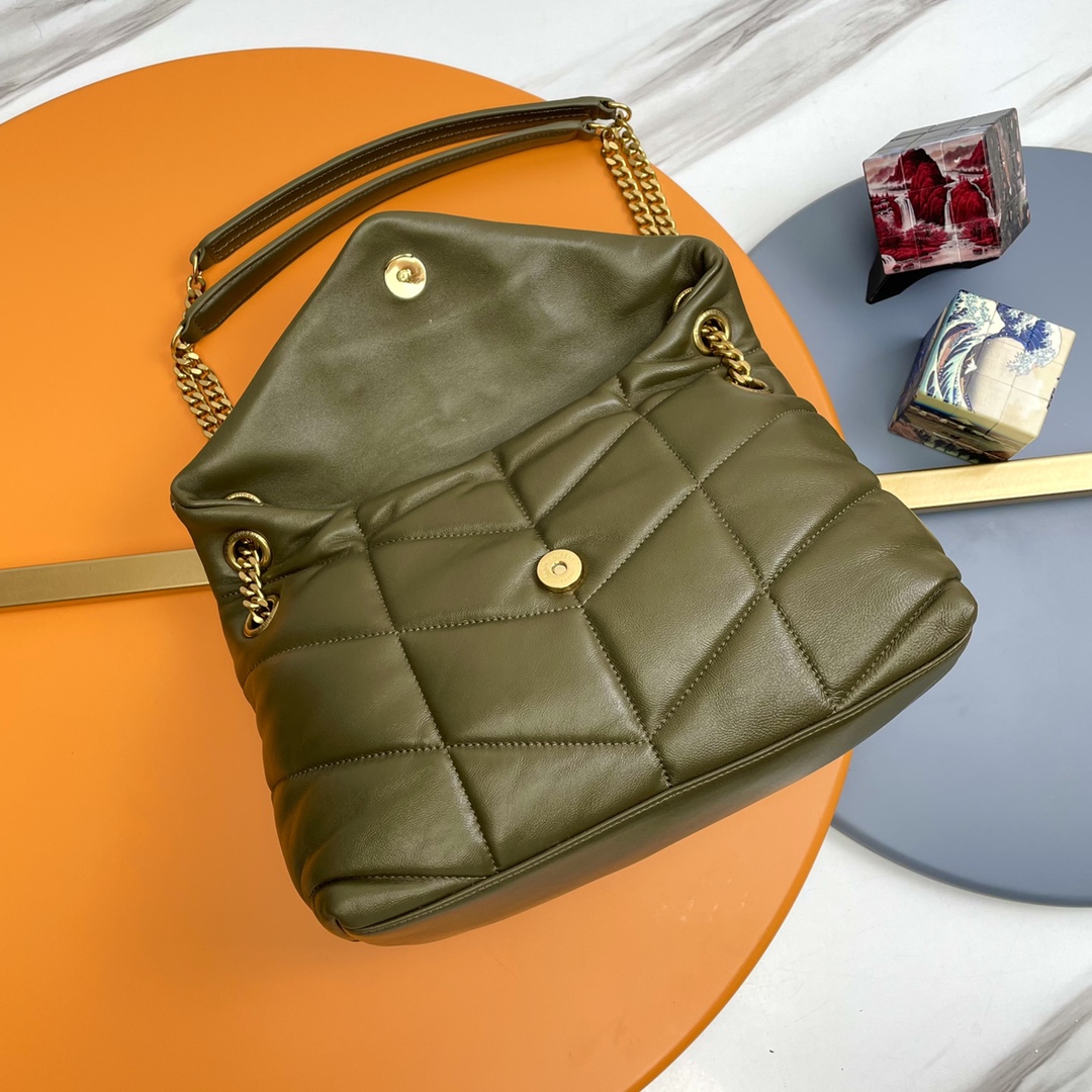 Handbags SAINT LAURENT 577476 size 29x17x11 cm - vstockx