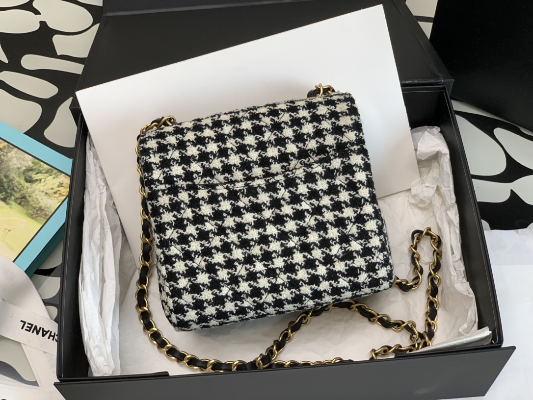 Handbag Chanel 99204 - vstockx