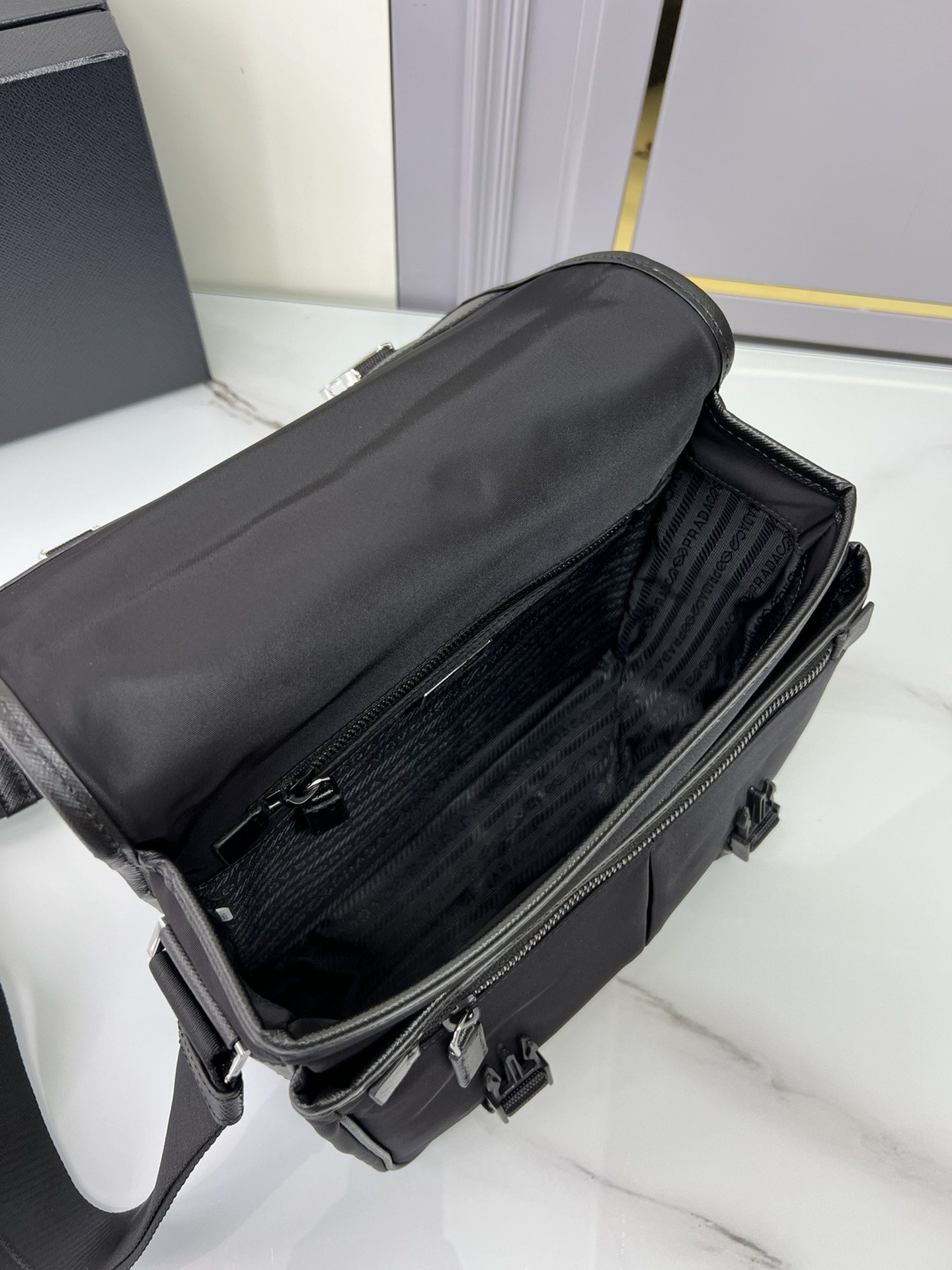 handbags prada 2VD769B 26*20*10 - vstockx