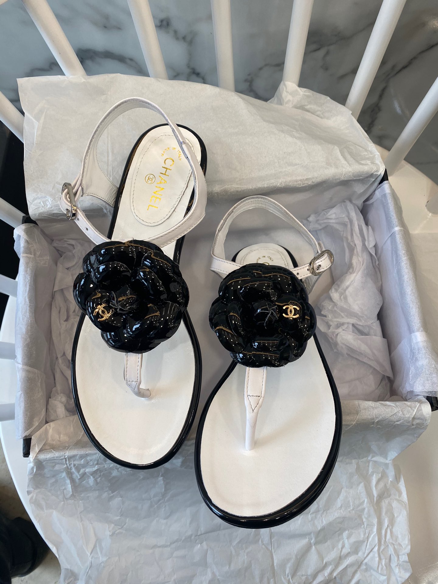 Chanel Slides 33 - vstockx