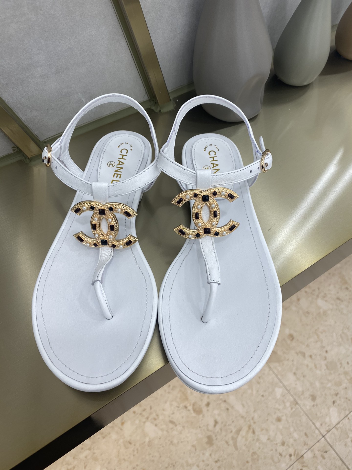 Chanel Slides 35 - vstockx