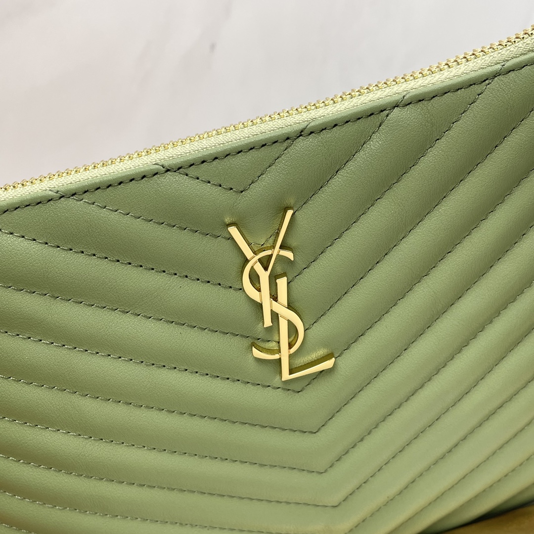 Handbags SAINT LAURENT 379039 size 24  17.5  1.5 cm - vstockx