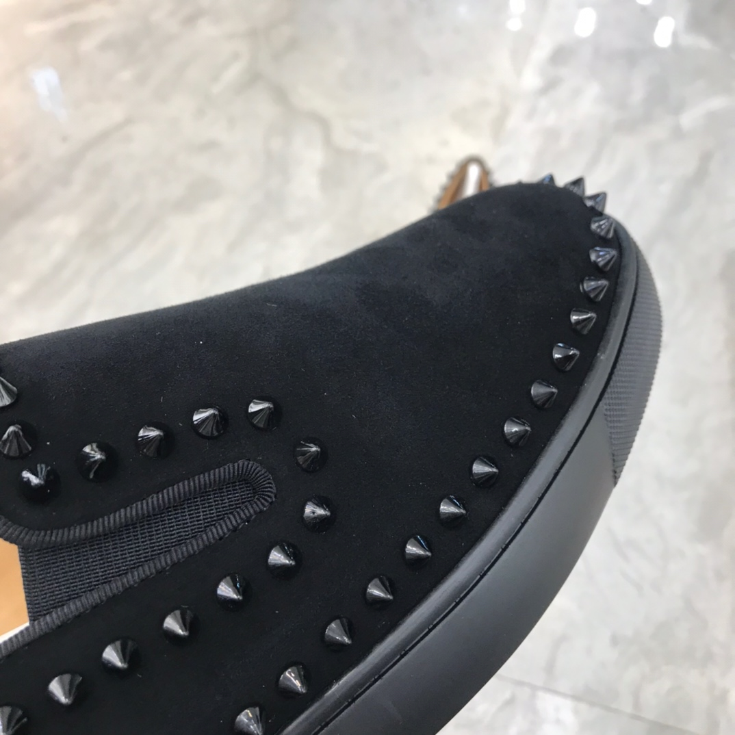 Christian Louboutin Louis Junior Spikes Orlato Flat Sneakers 61 - vstockx