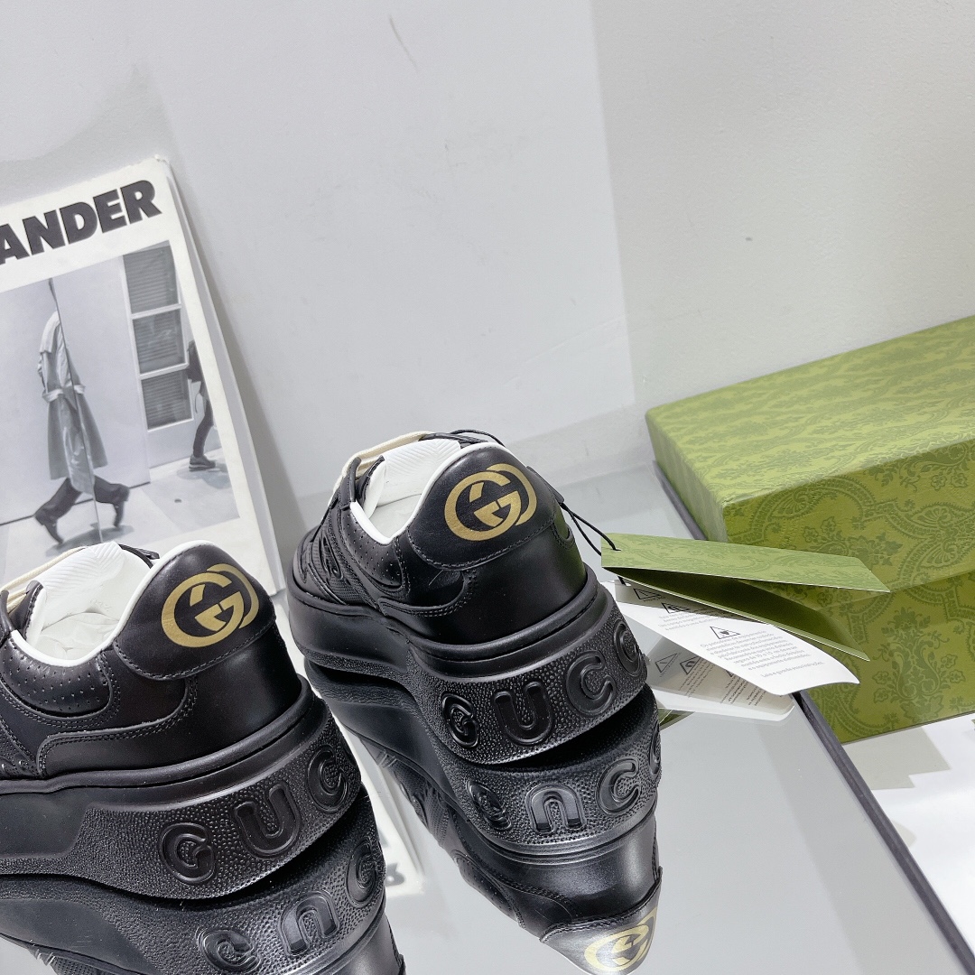 Gucci Women's GG sneaker 2 - vstockx