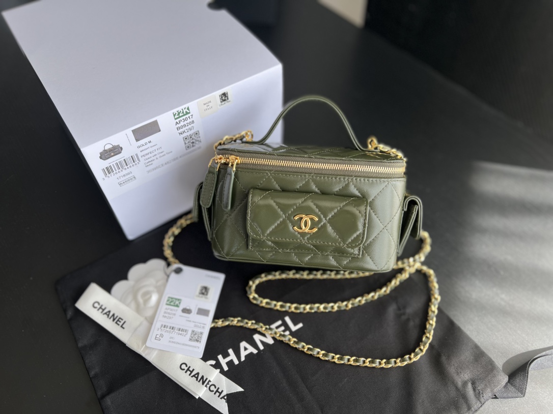 Handbag Chanel AP3017 size 17cm10cmx8 cm - vstockx