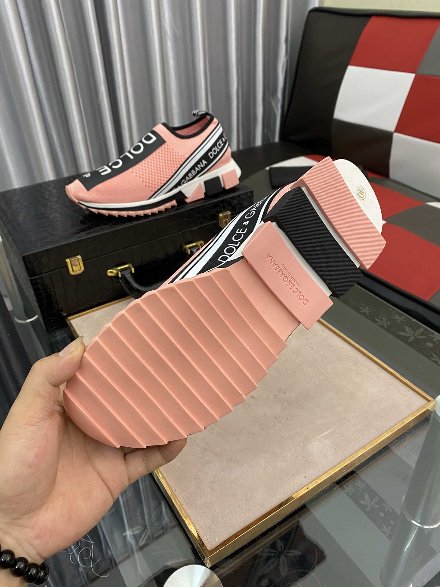 Dolce & Gabbana Sorrento 28 - vstockx