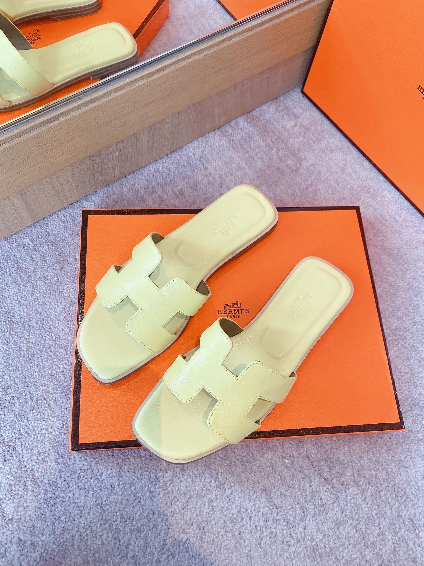 Hermes Sandals 78 - vstockx