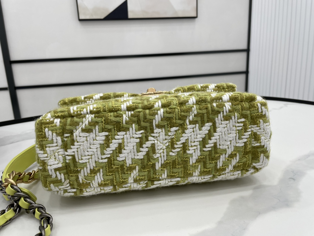 Handbag Chanel AS1160 size 26 cm - vstockx